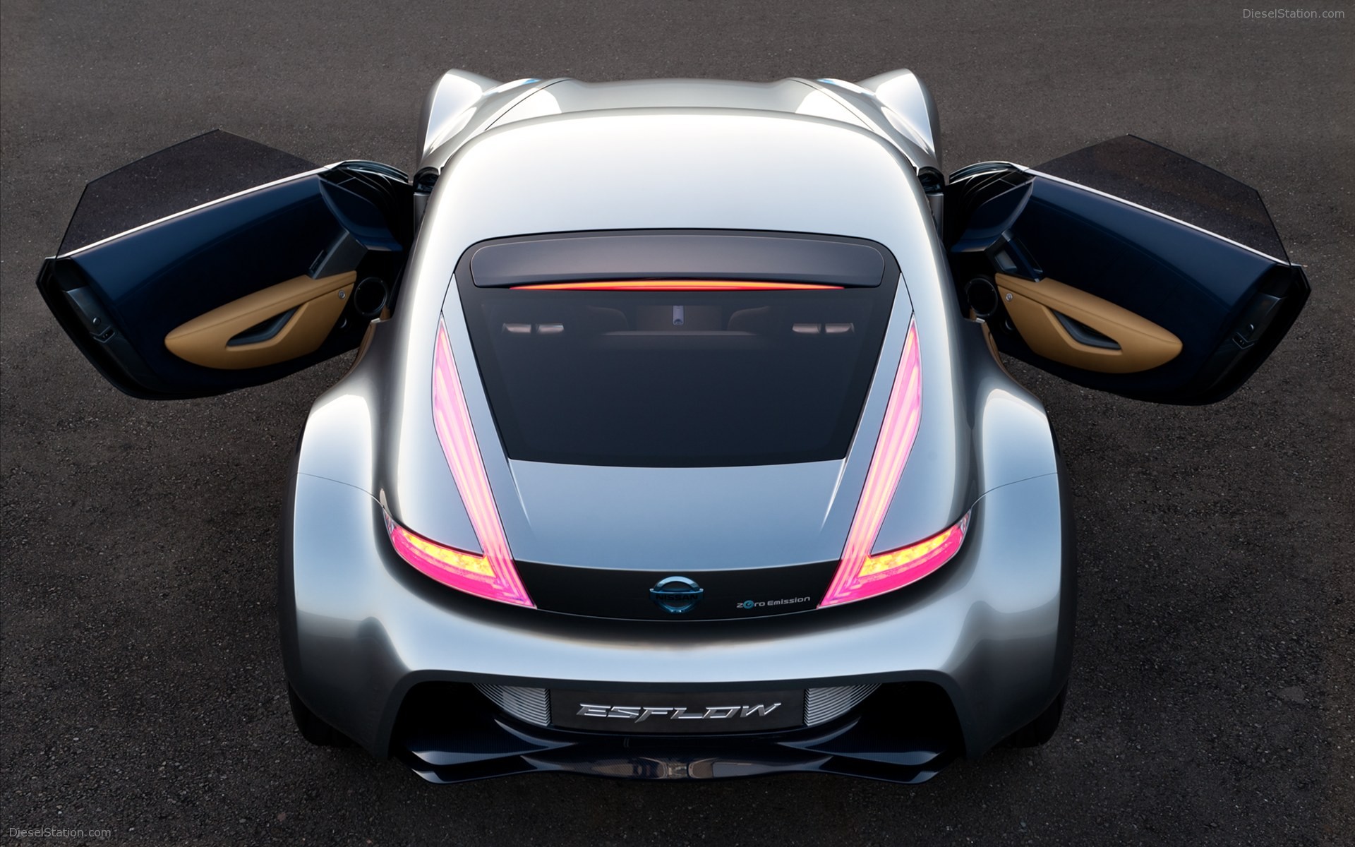 Nissan ESFLOW Electric Concept Car 2011 Nissan ESFLOW Electric Concept Car 2011