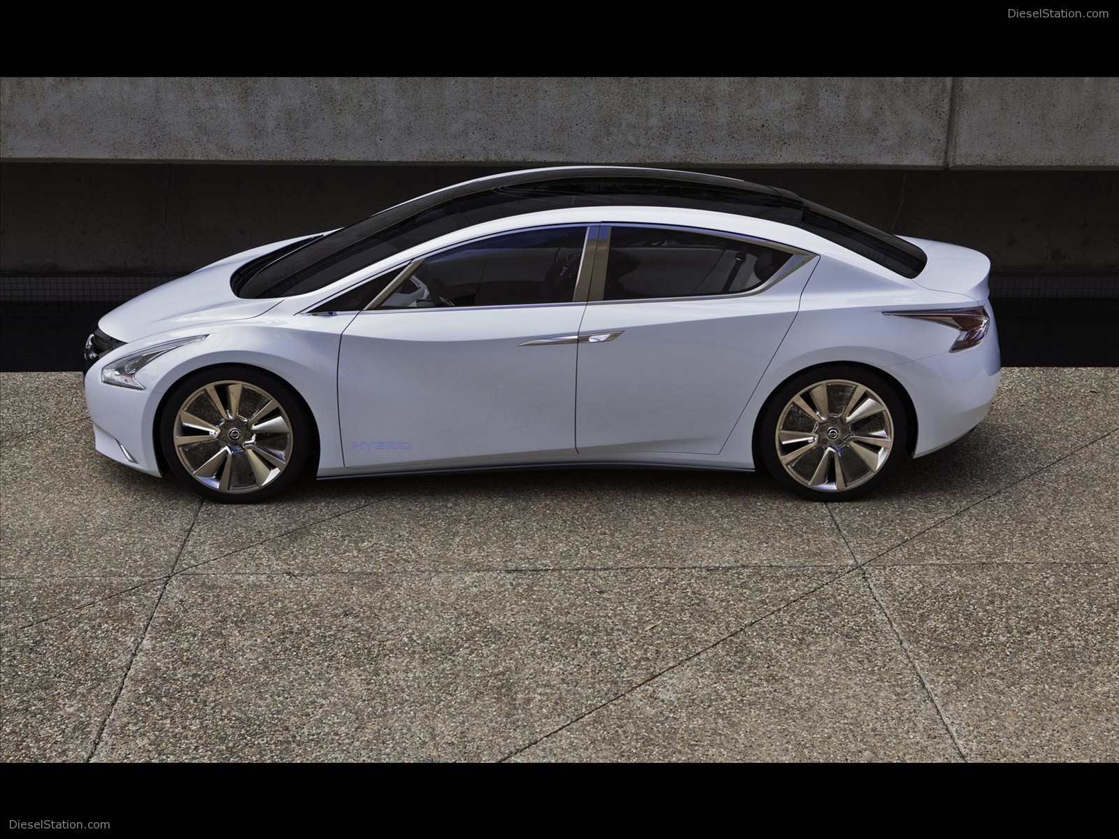 Nissan Ellure Concept 2010