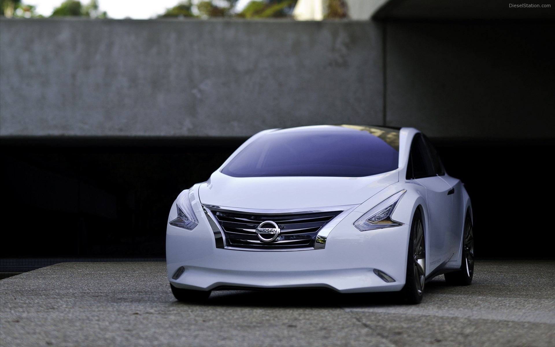 Nissan Ellure Concept 2010