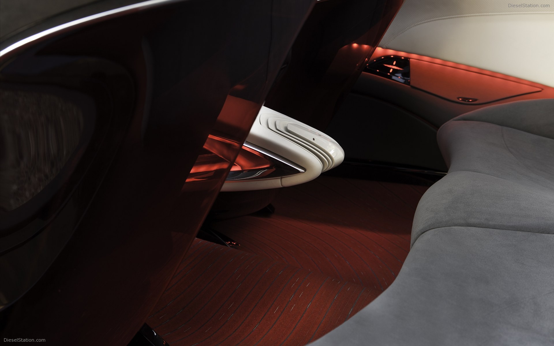 Nissan Ellure Concept 2010
