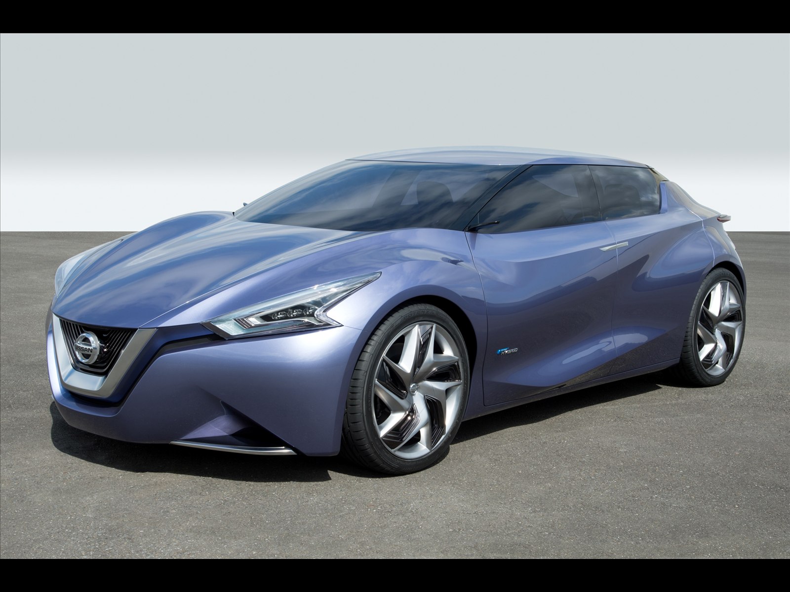 Nissan Friend-Me Concept 2013