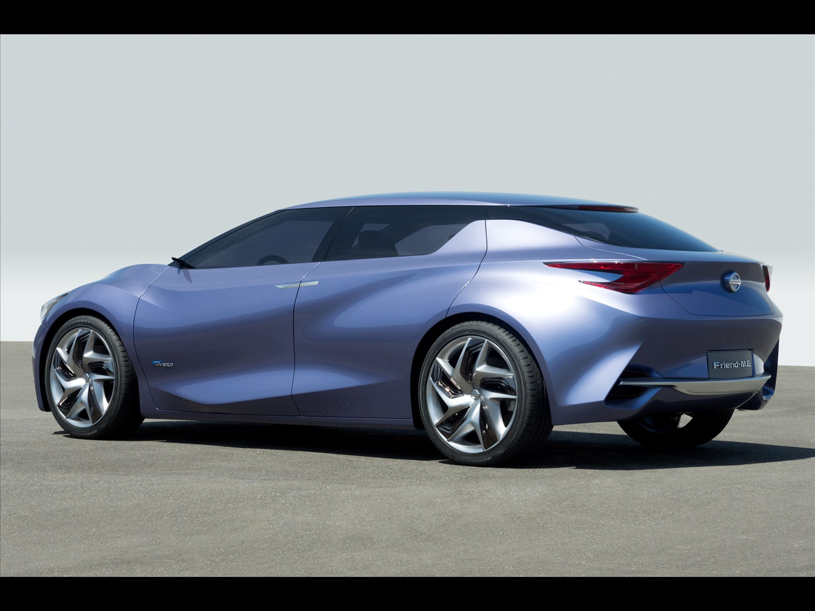Nissan Friend-Me Concept 2013