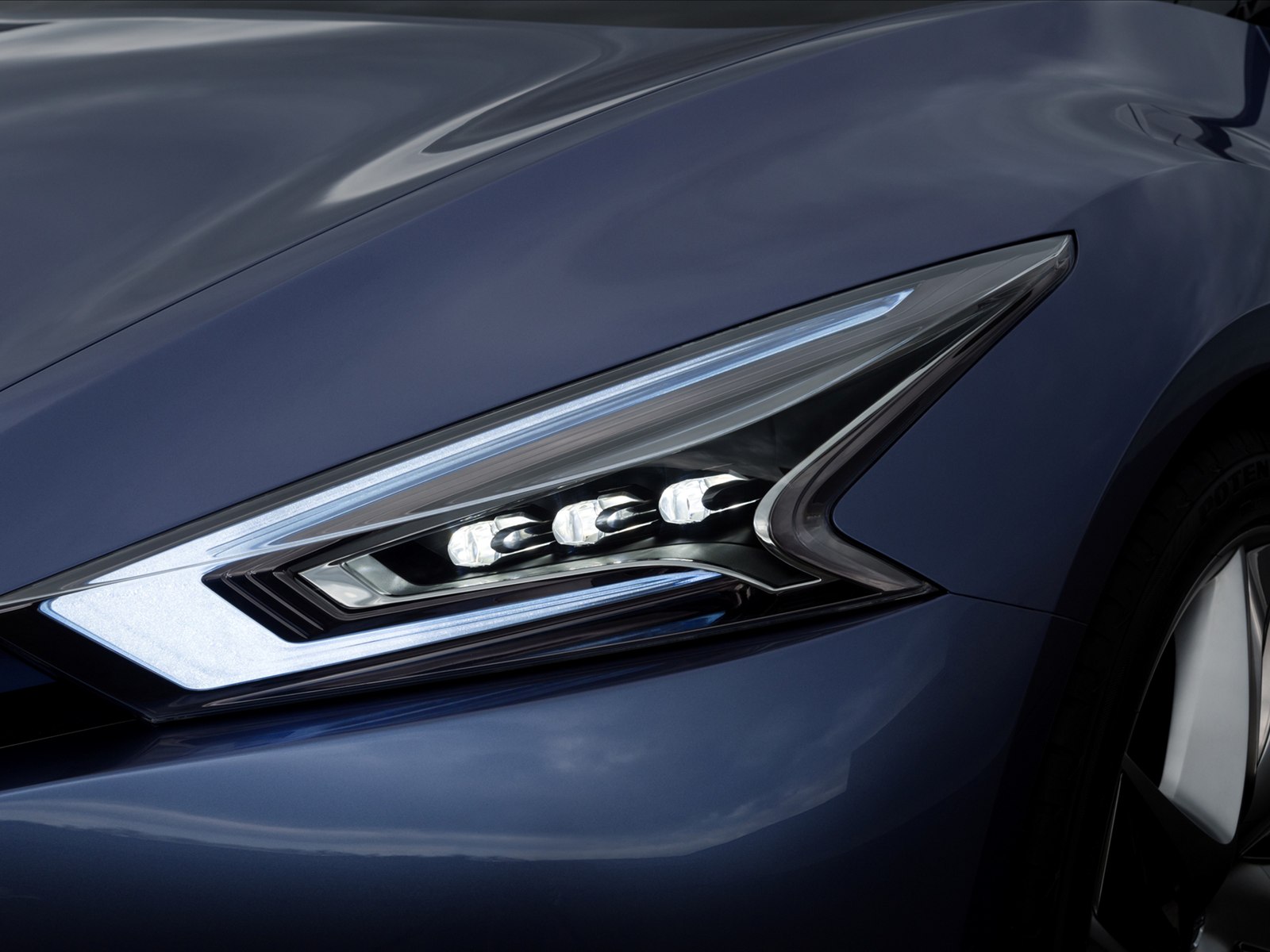 Nissan Friend-Me Concept 2013