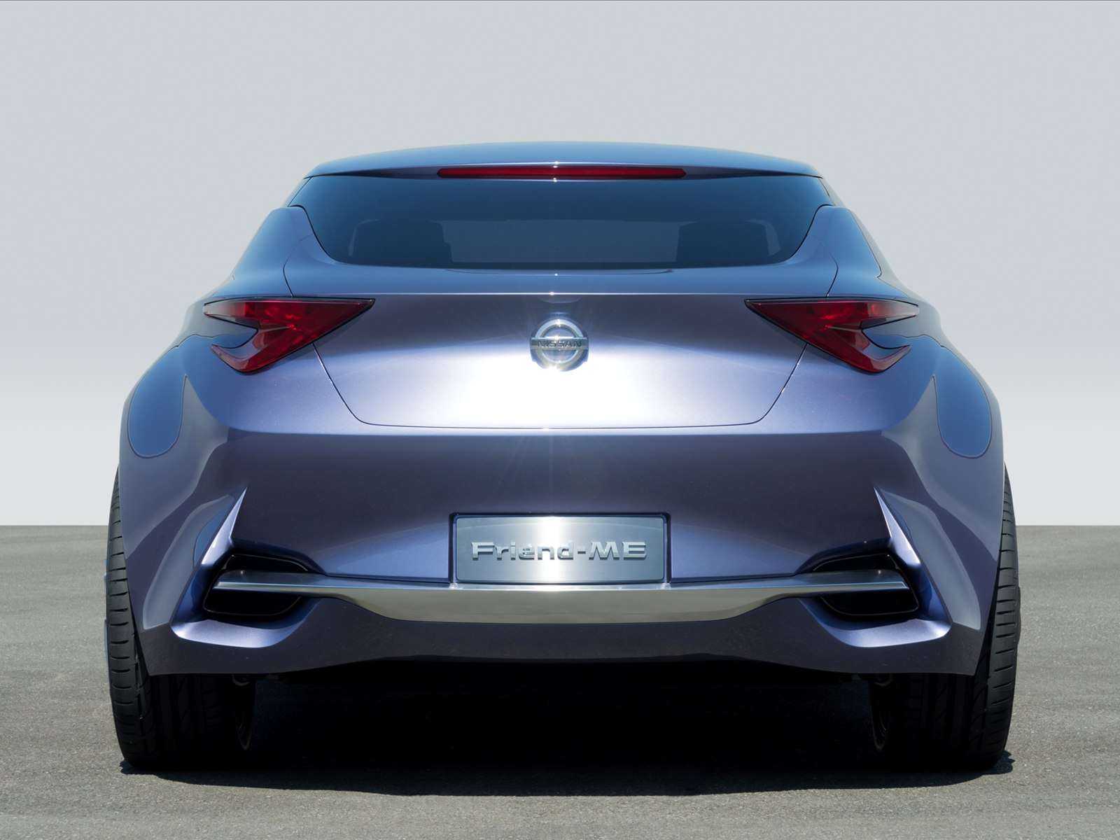 Nissan Friend-Me Concept 2013