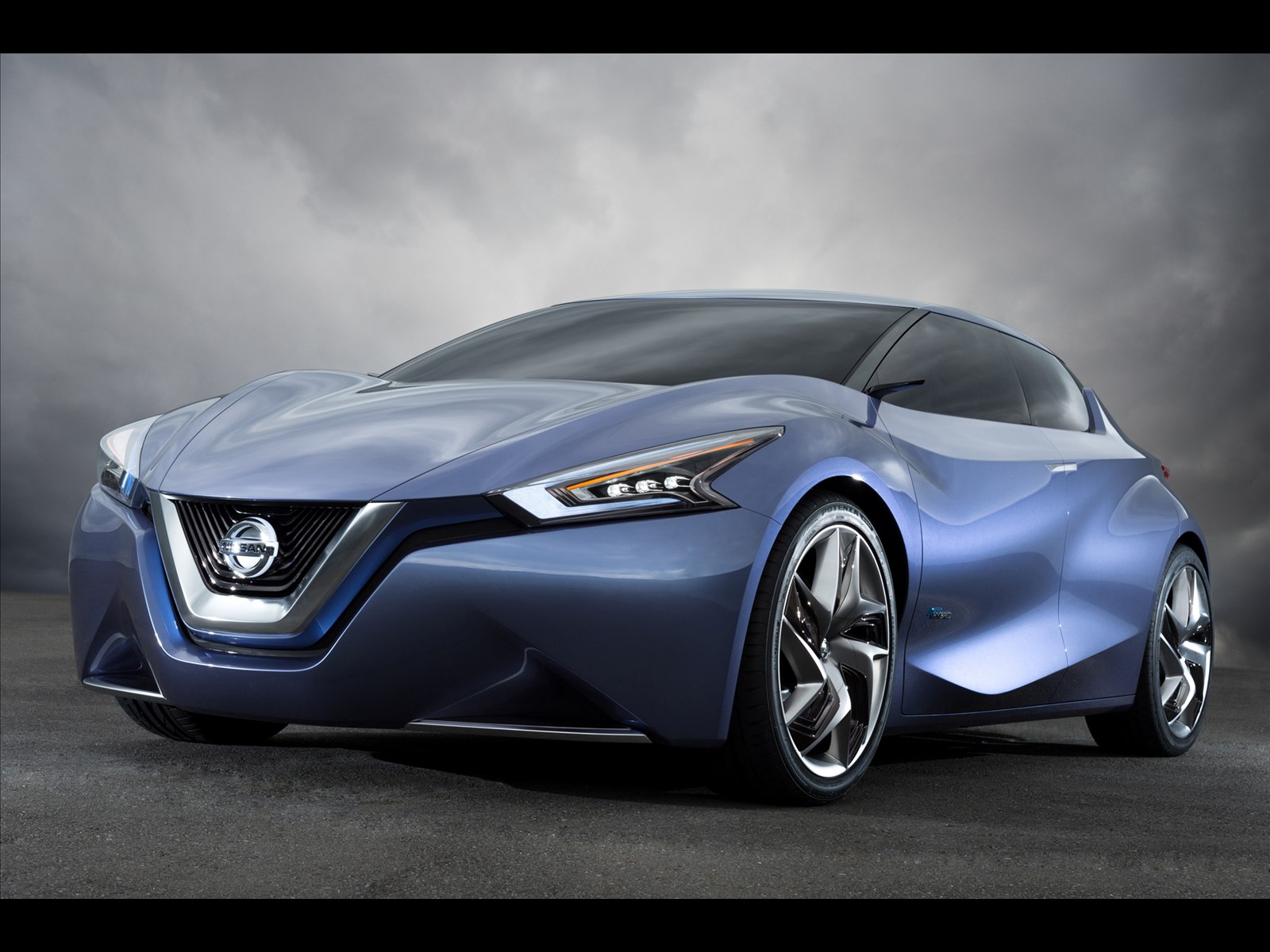 Nissan Friend-Me Concept 2013