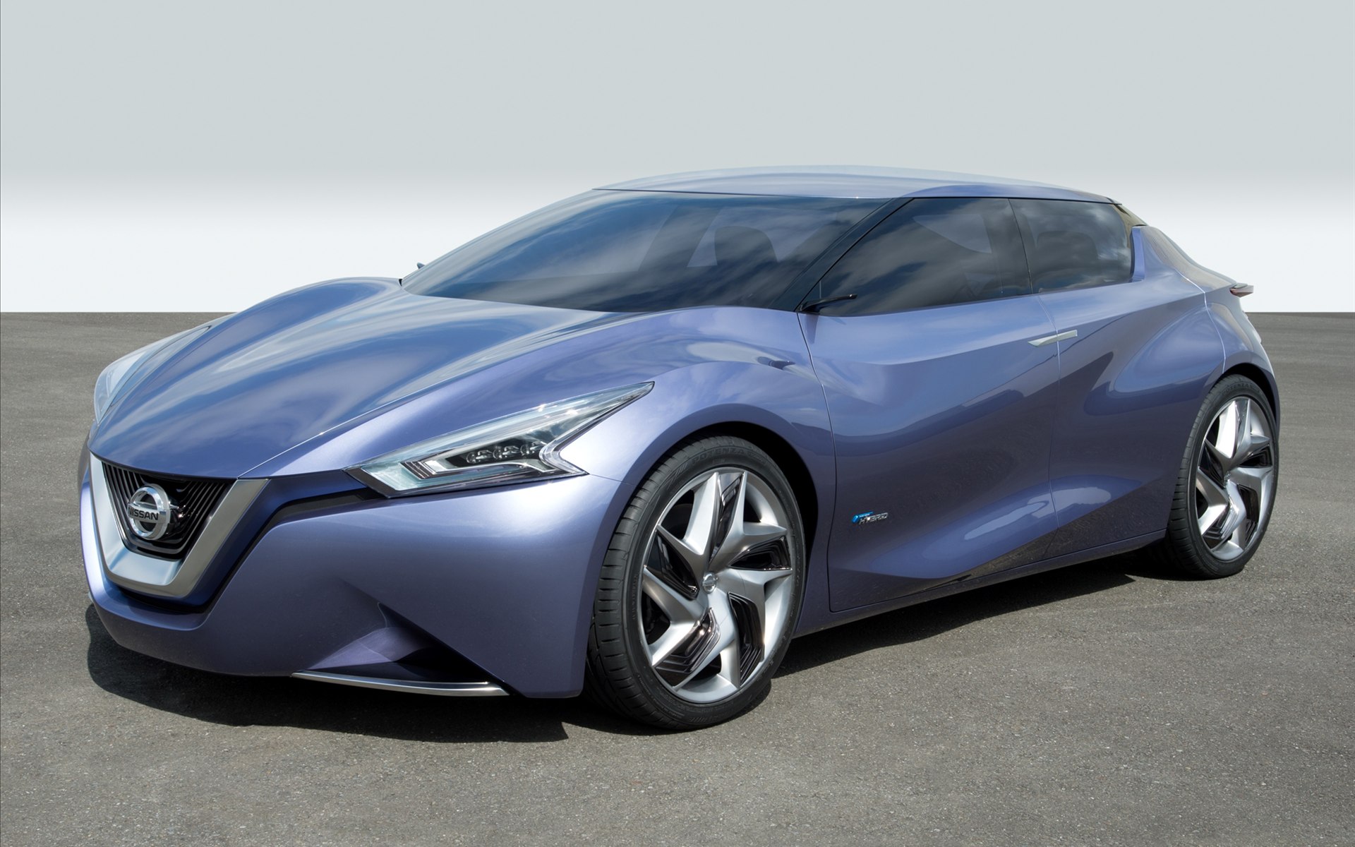 Nissan Friend-Me Concept 2013