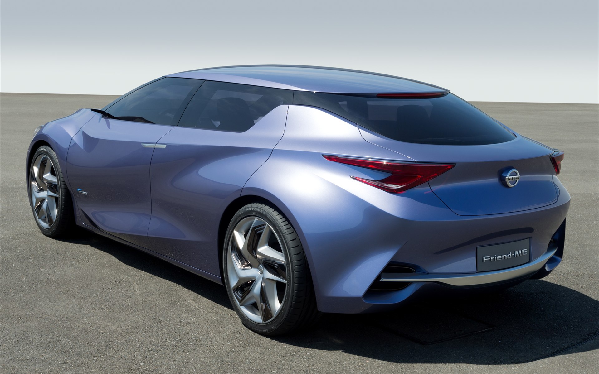 Nissan Friend-Me Concept 2013