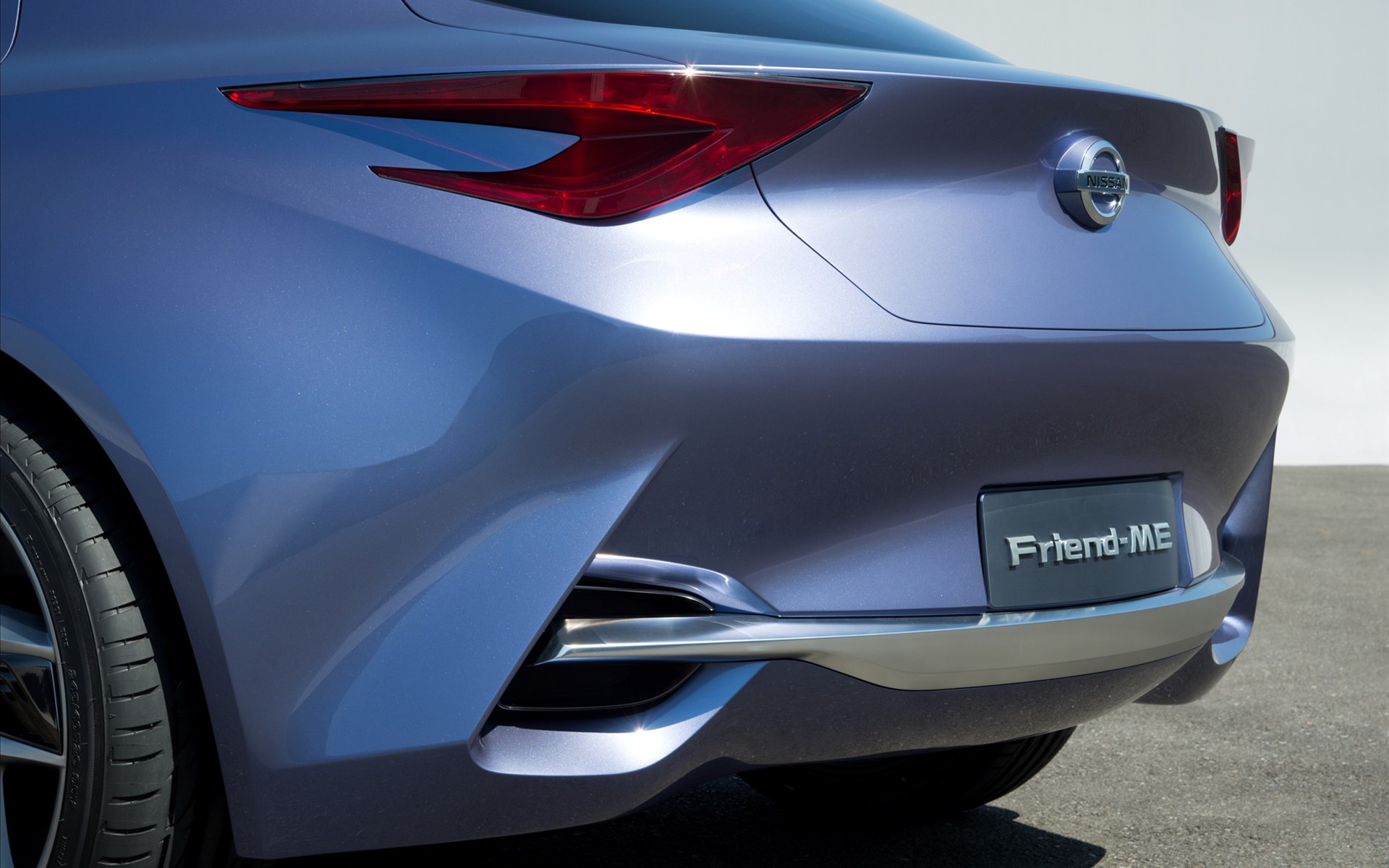 Nissan Friend-Me Concept 2013