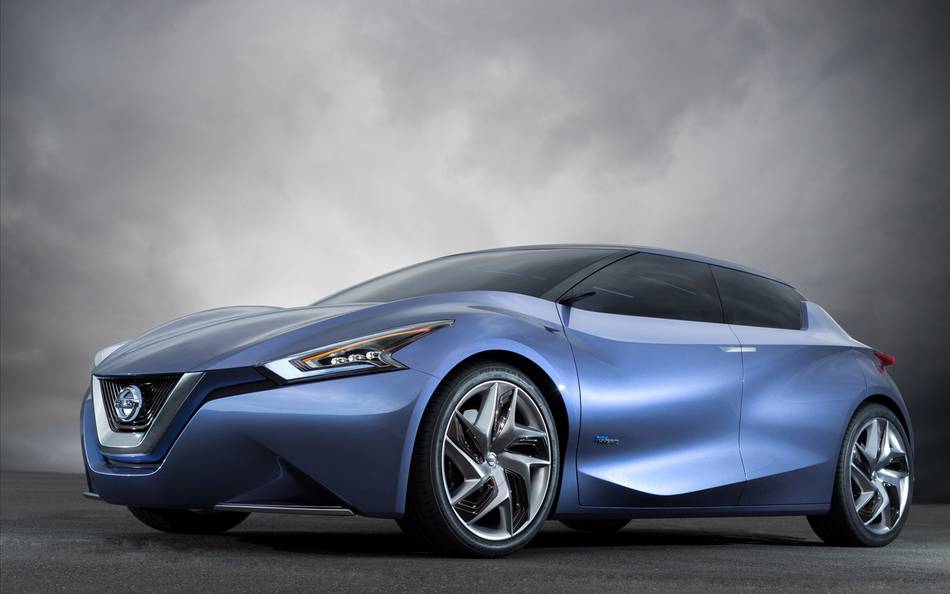 Nissan Friend-Me Concept 2013