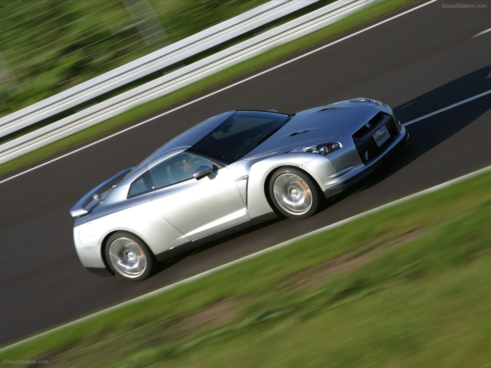 Nissan GT-R 2010