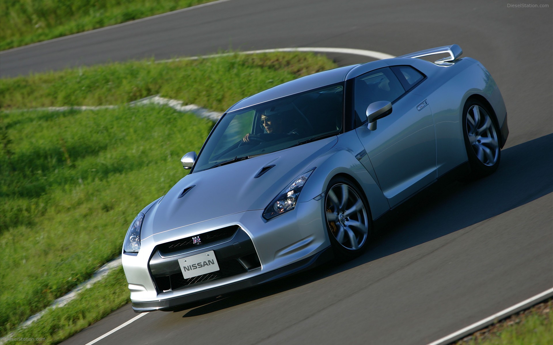 Nissan GT-R 2010