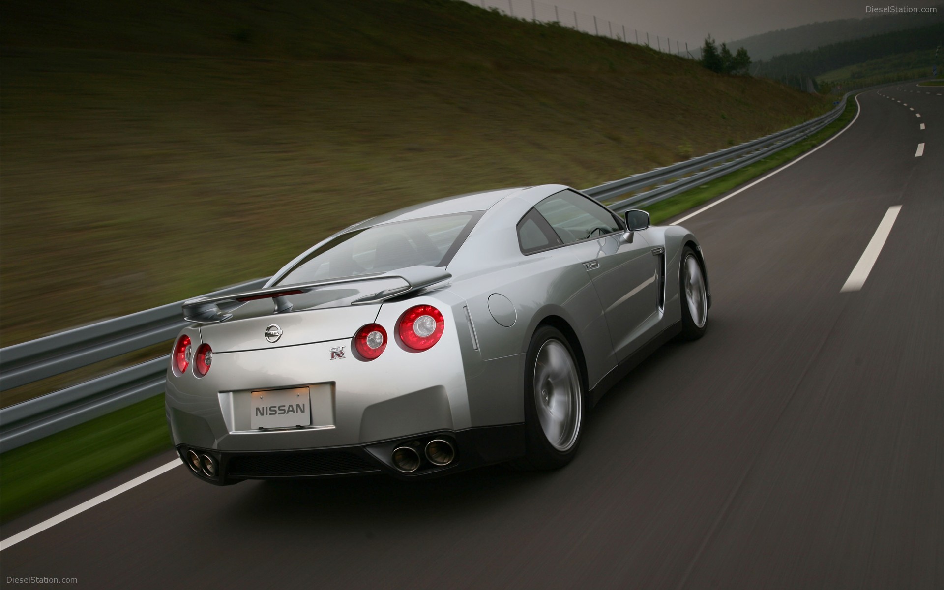 Nissan GT-R 2010
