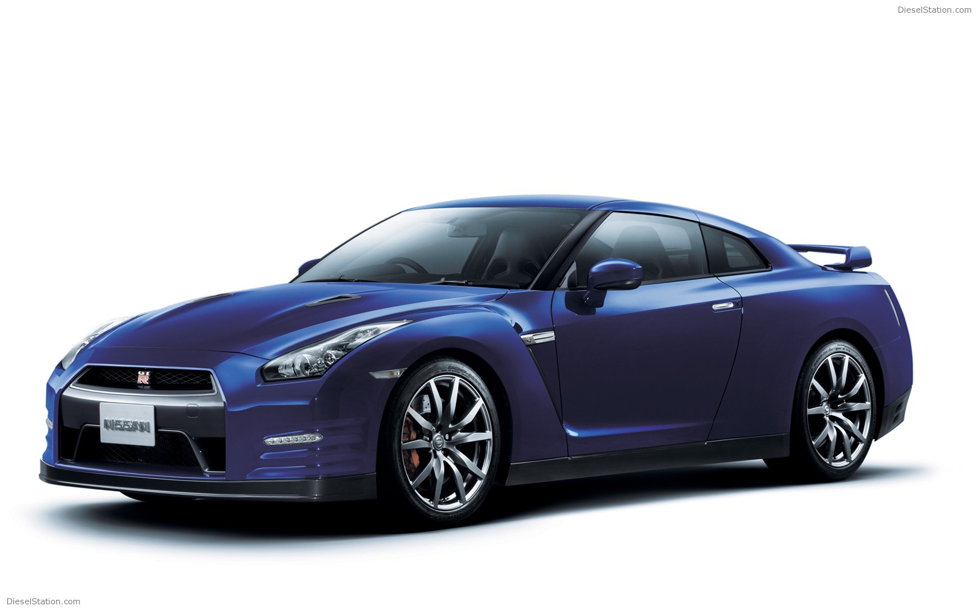 Nissan GT-R 2011