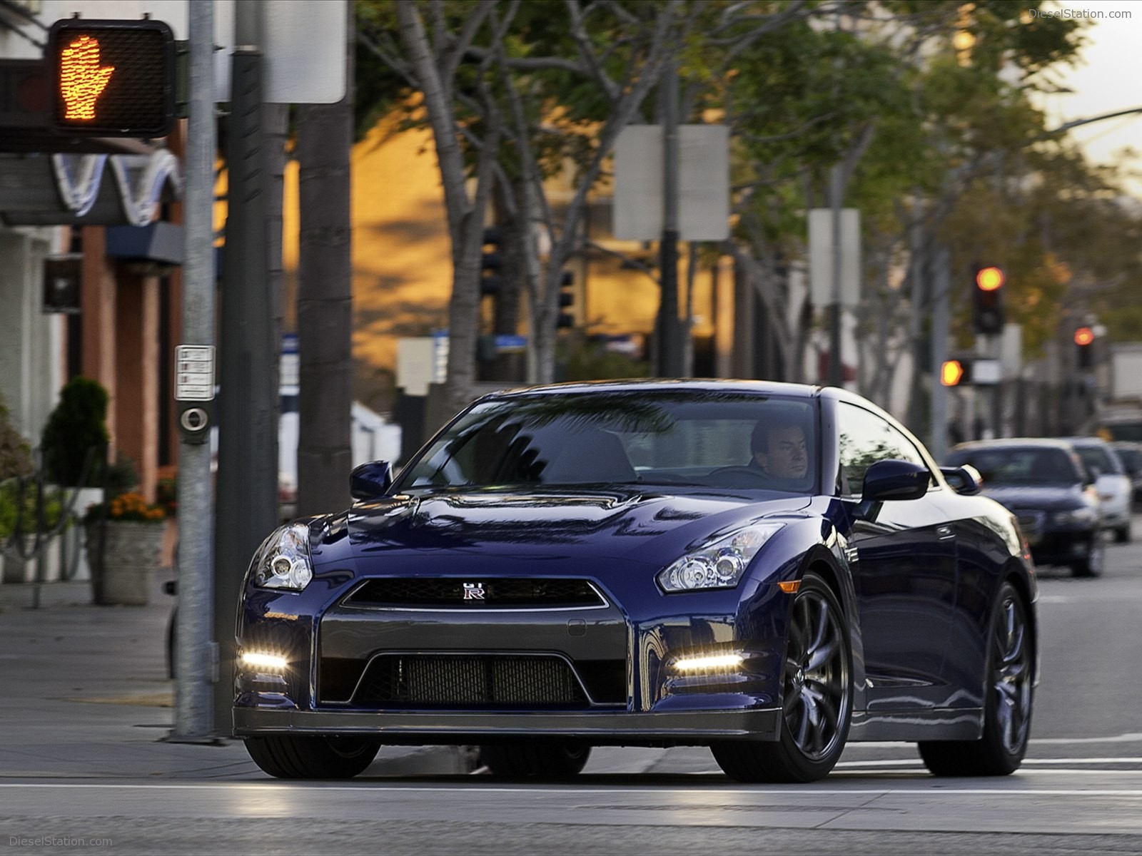 Nissan GT-R 2012