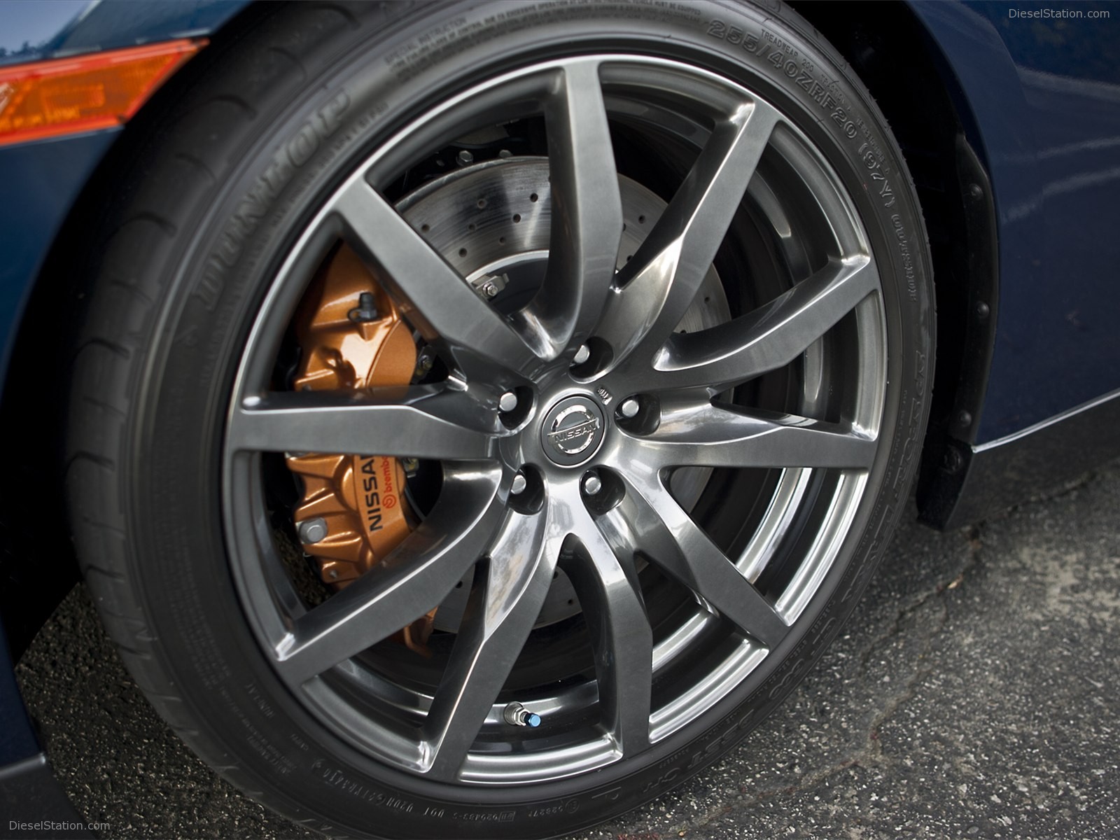Nissan GT-R 2012