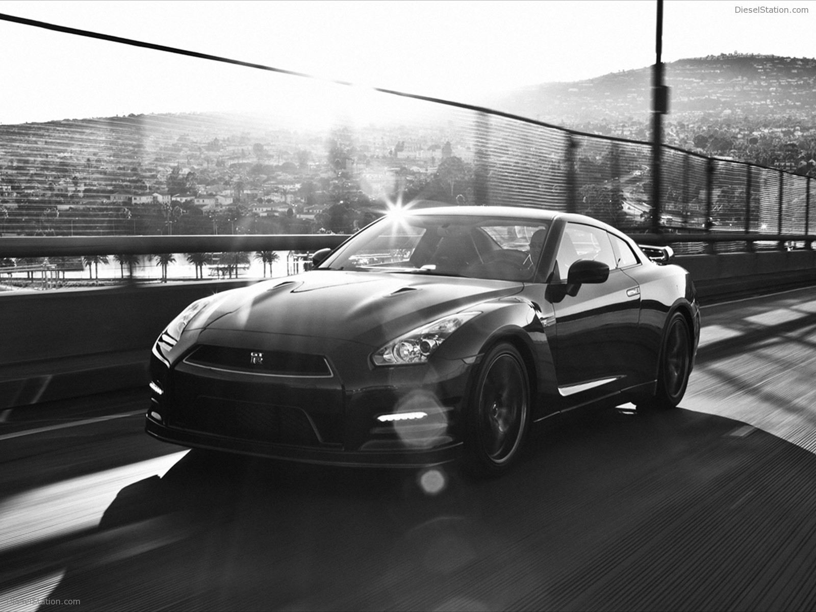 Nissan GT-R 2012