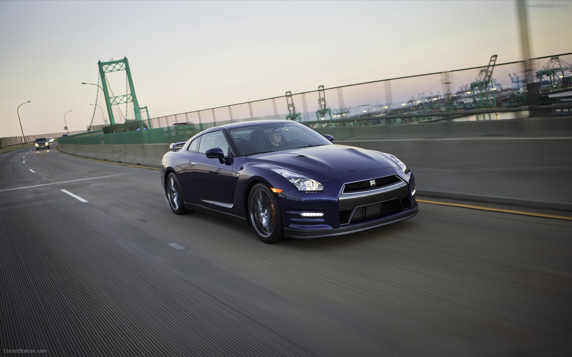 Nissan GT-R 2012