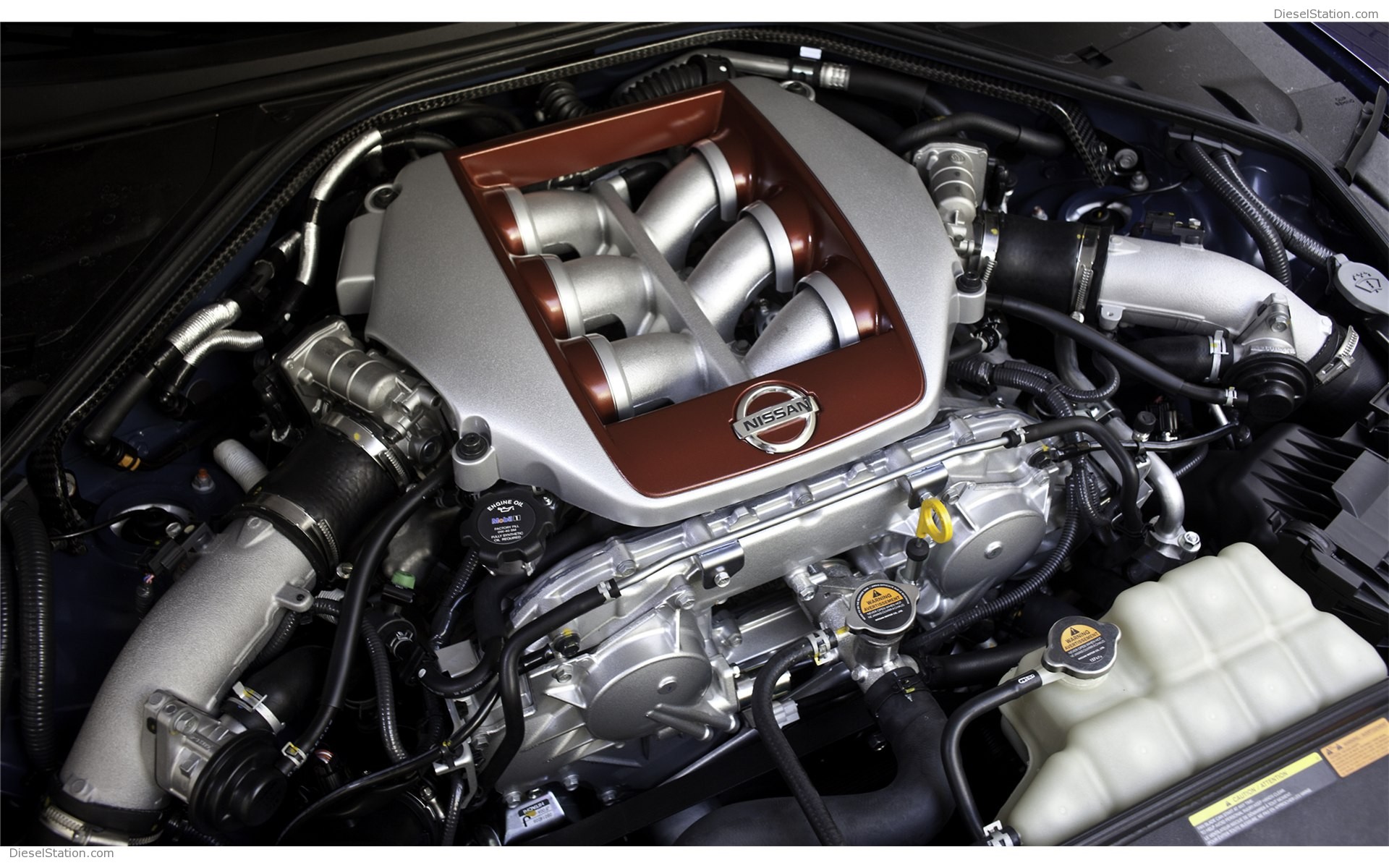 Nissan GT-R 2012