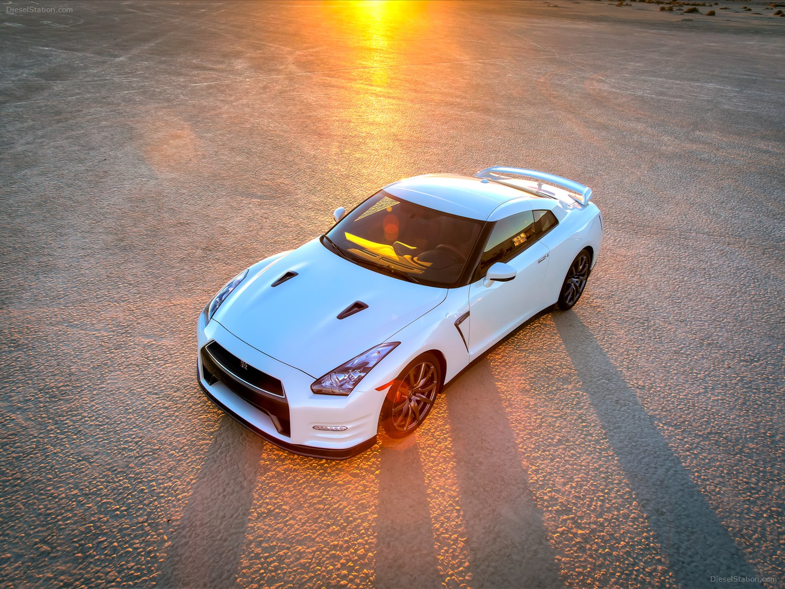 Nissan GT-R 2014