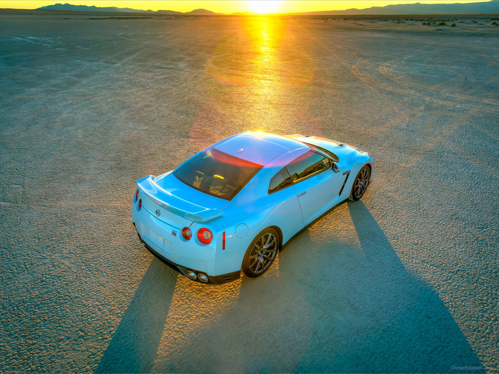 Nissan GT-R 2014