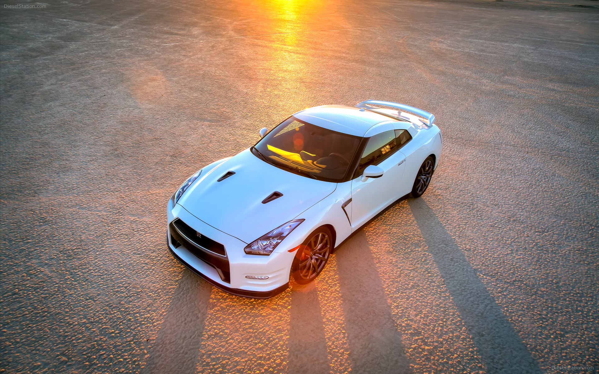 Nissan GT-R 2014