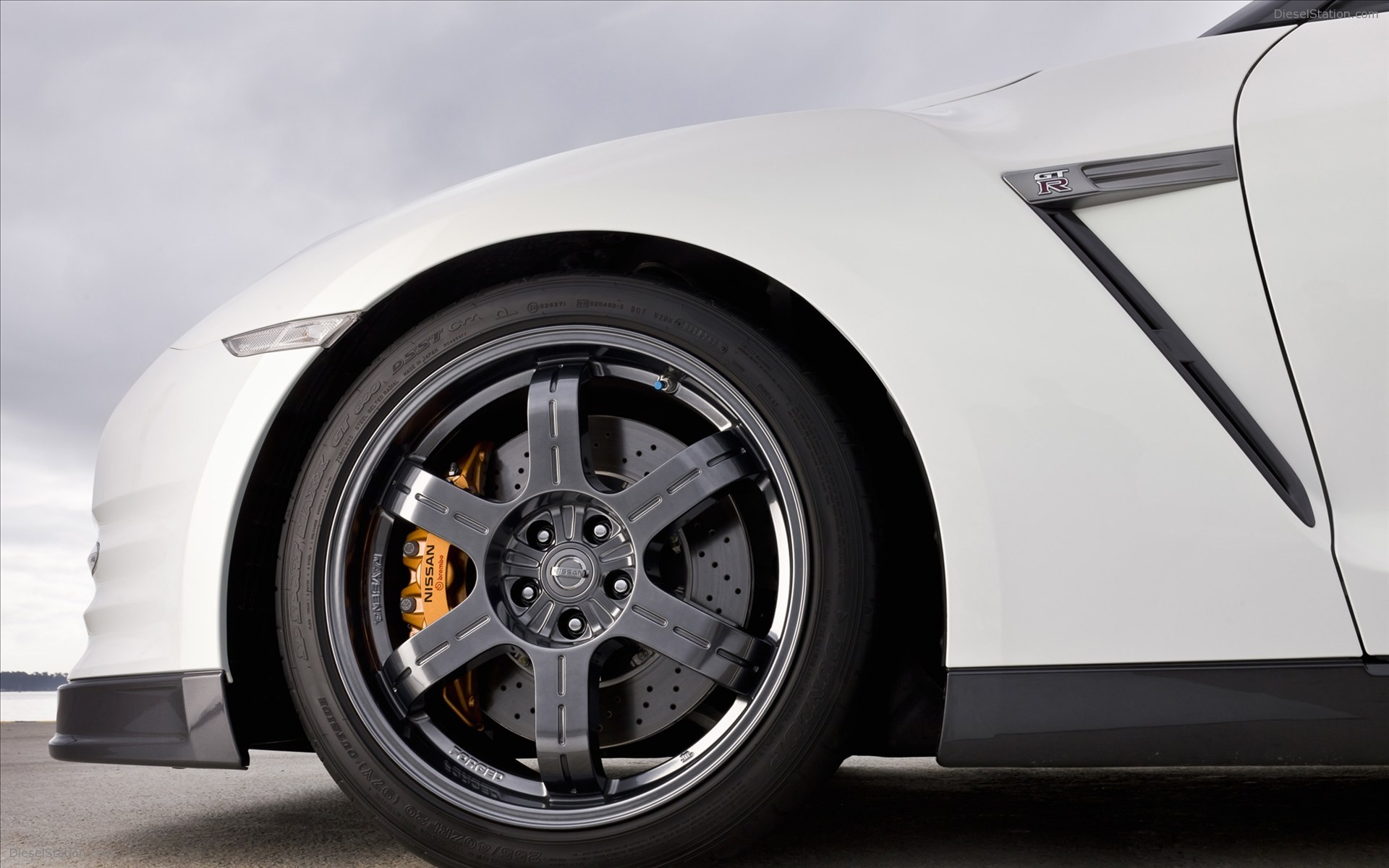 Nissan GT-R Egoist 2011