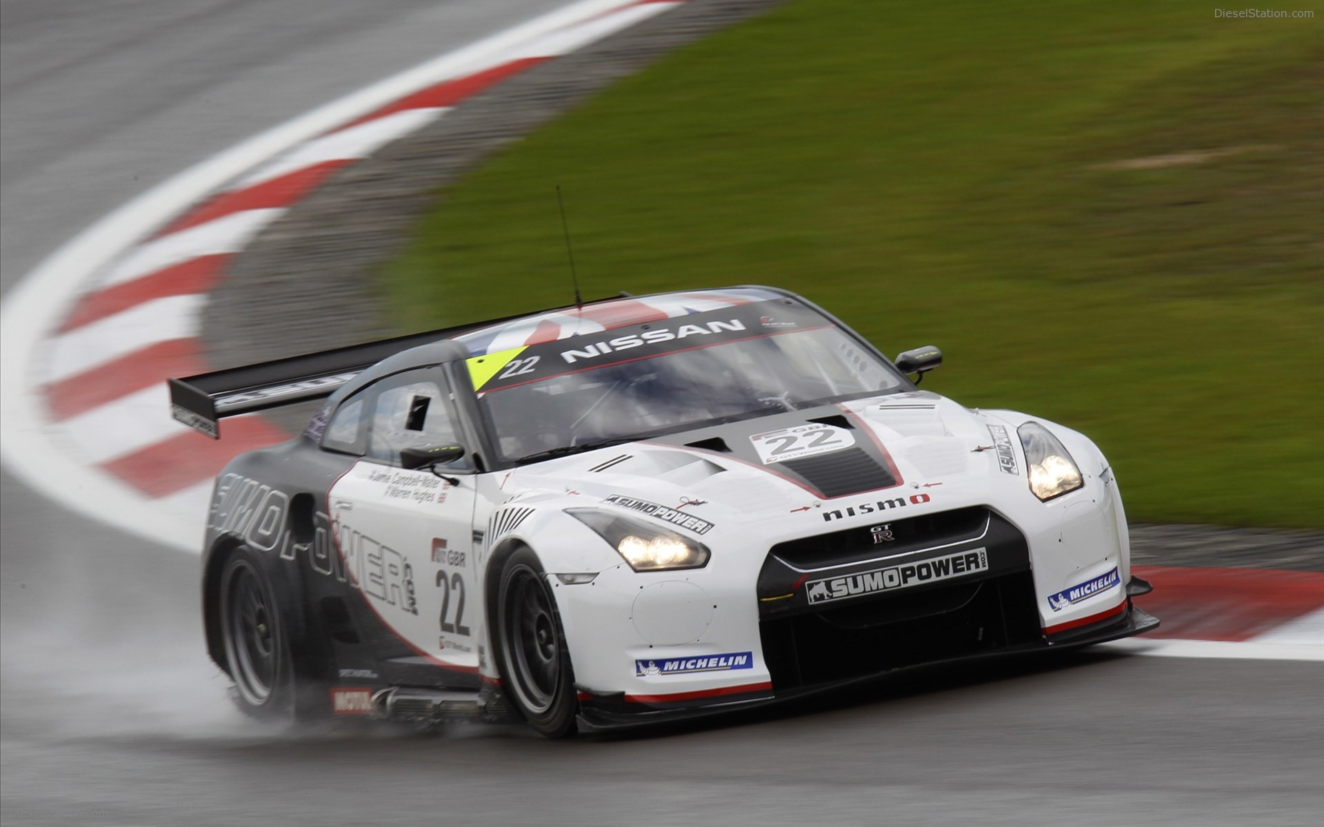 Nissan GT-R FIA GT1 World Championship 2010 Nissan GT-R FIA GT1 World Championship 2010