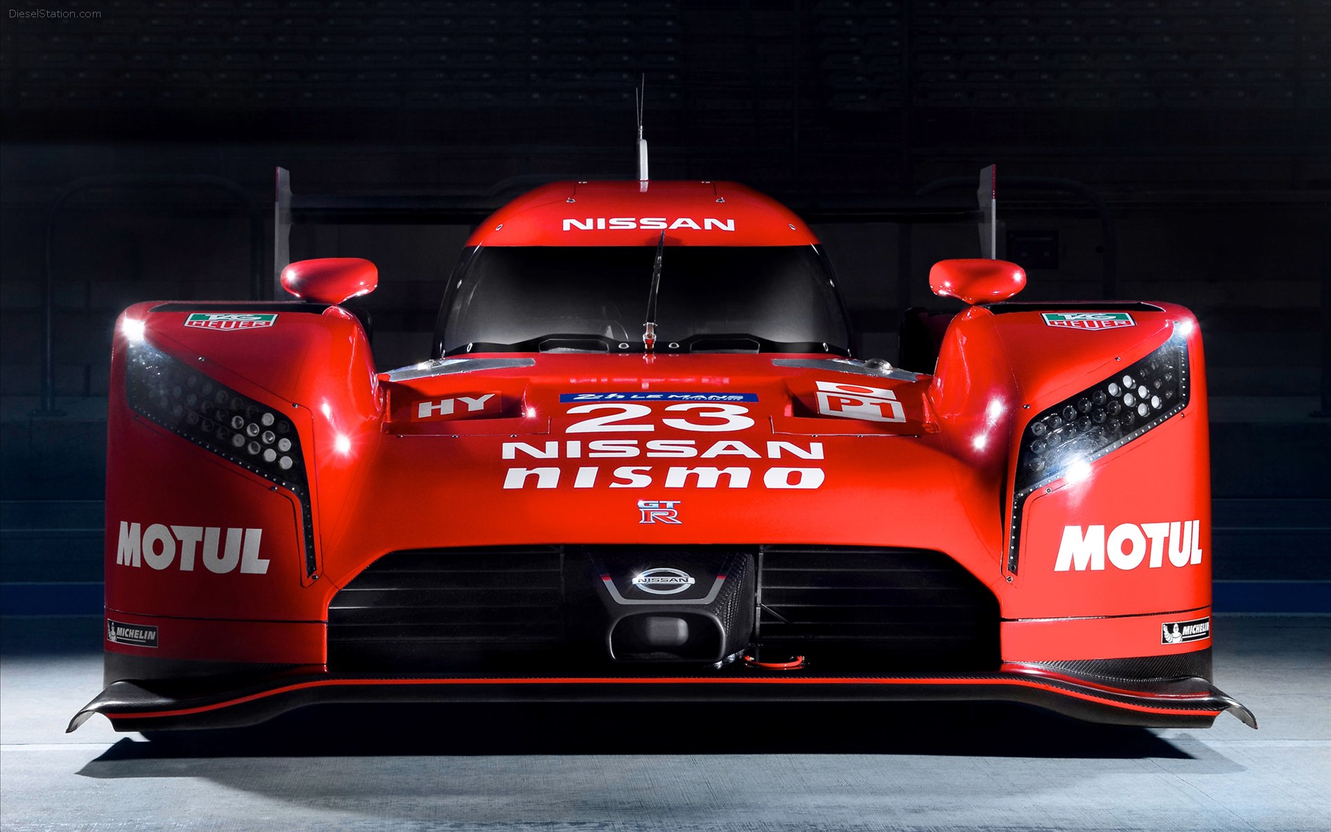 Nissan GT-R LM Nismo Racecar 2015