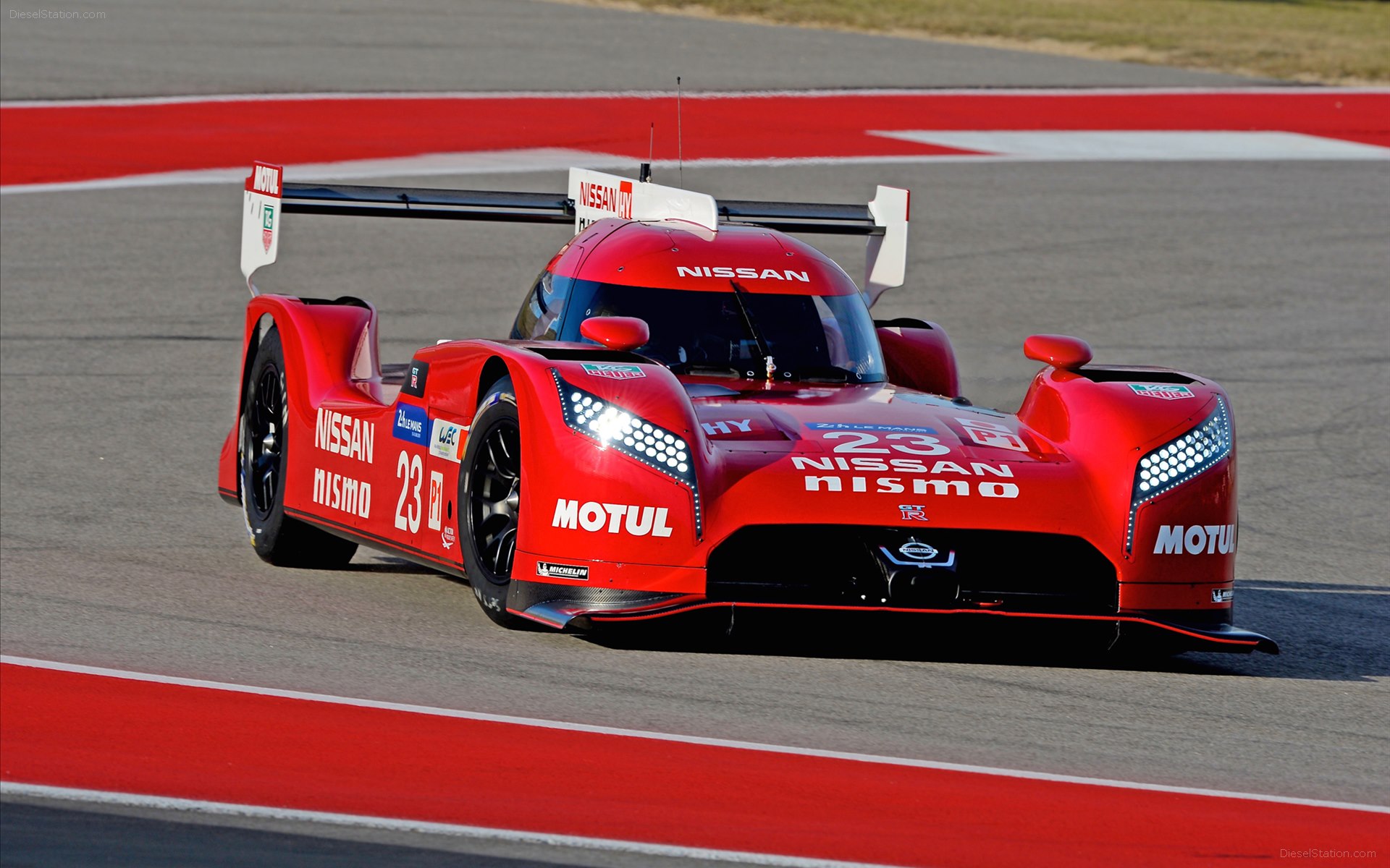 Nissan GT-R LM Nismo Racecar 2015