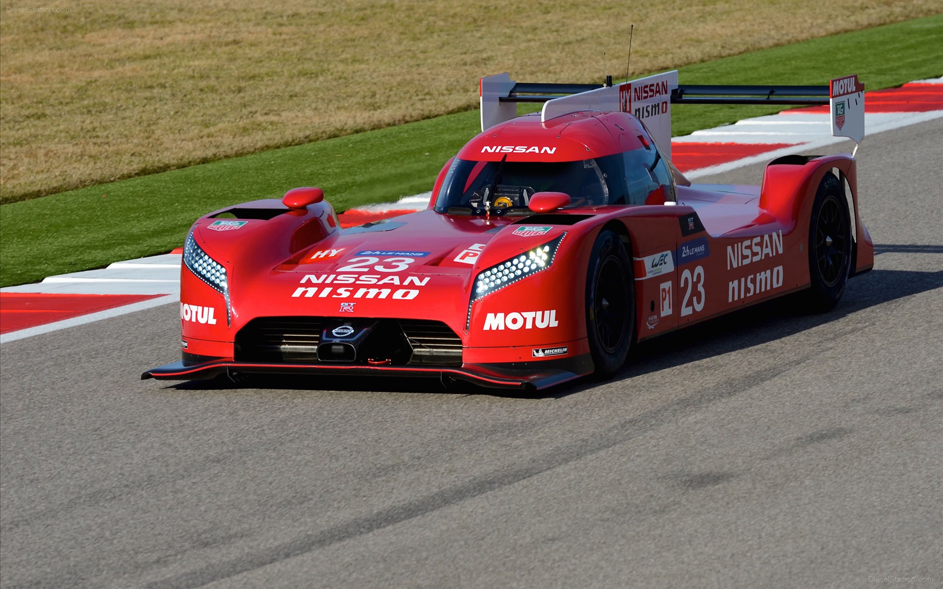 Nissan GT-R LM Nismo Racecar 2015