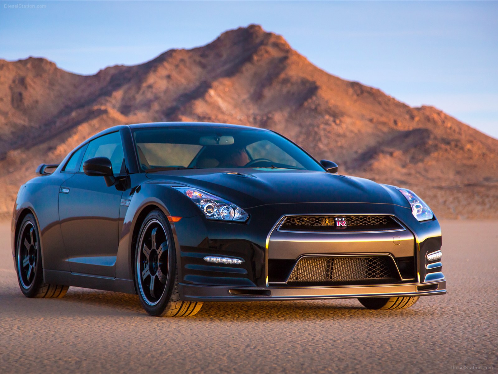 Nissan GT-R Track Edition 2014