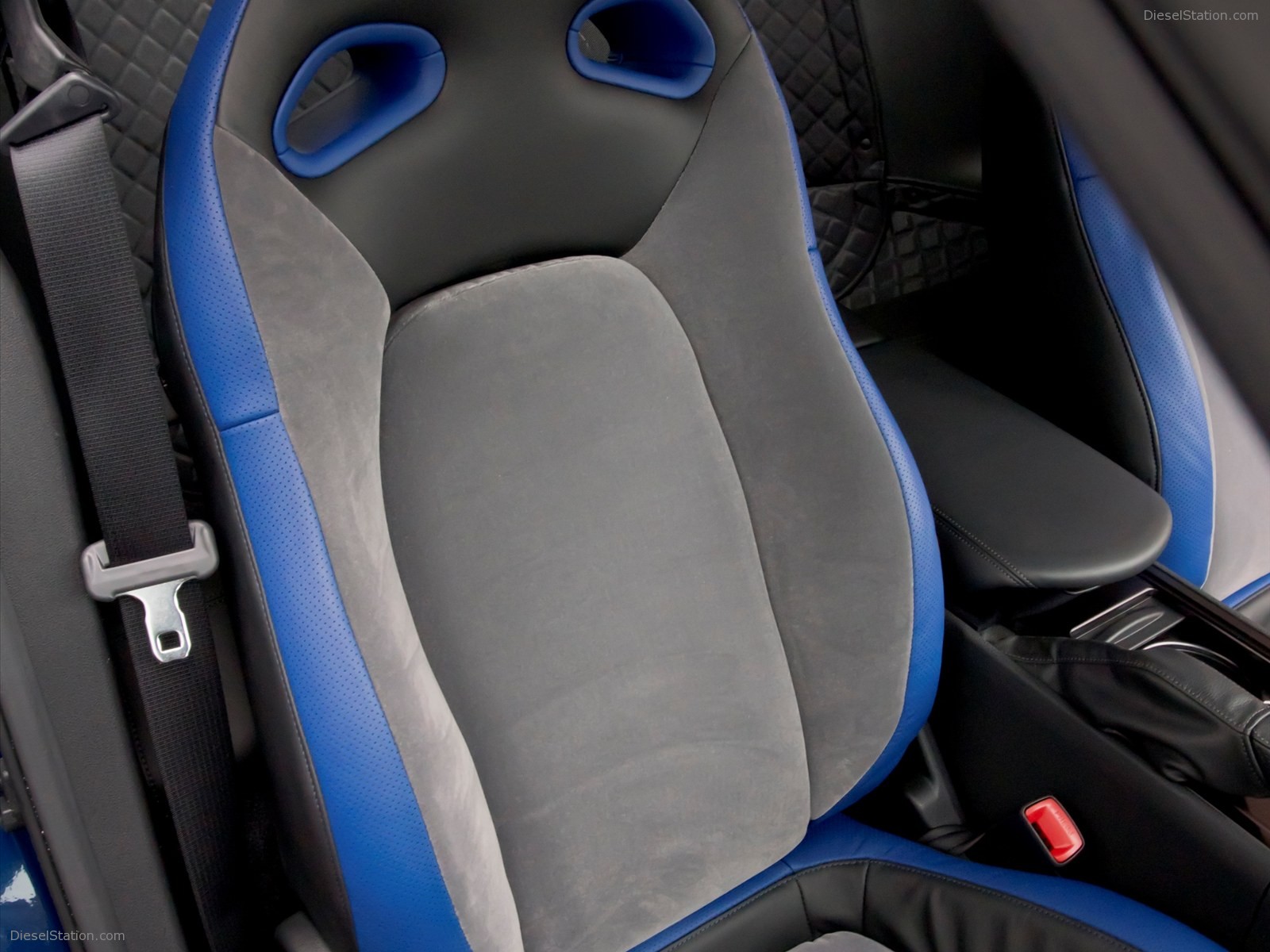 Nissan GT-R Track Pack 2012
