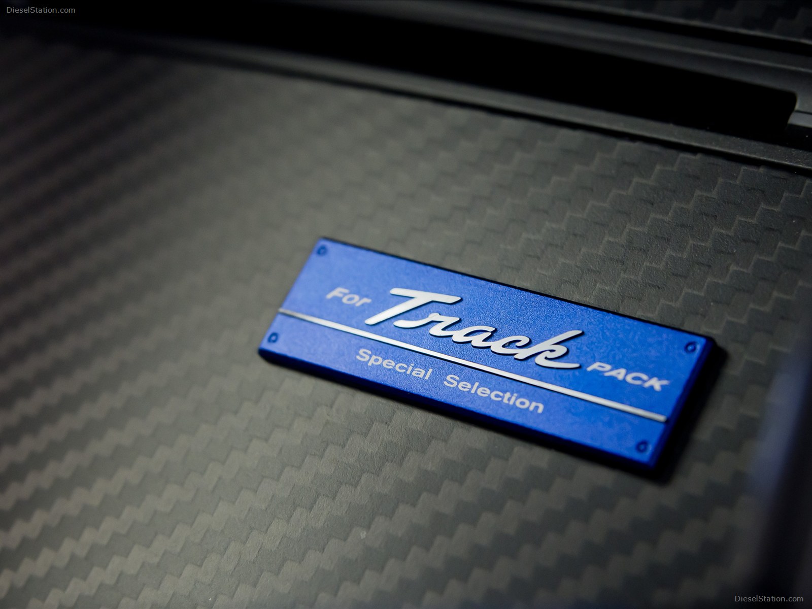Nissan GT-R Track Pack 2012