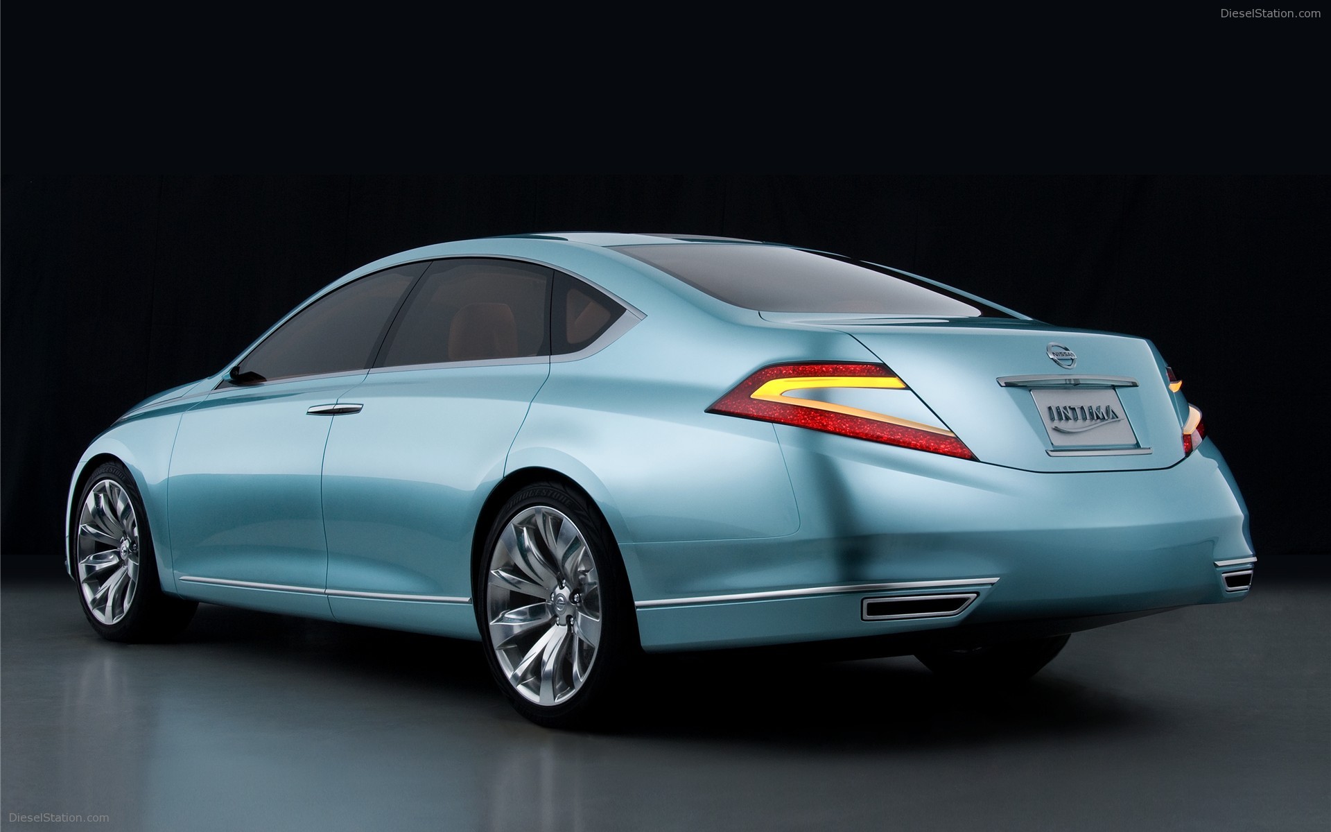 NISSAN INTIMA CONCEPT 