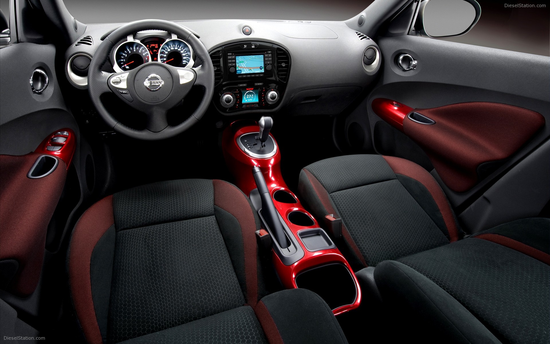 Nissan JUKE Crossover 2011