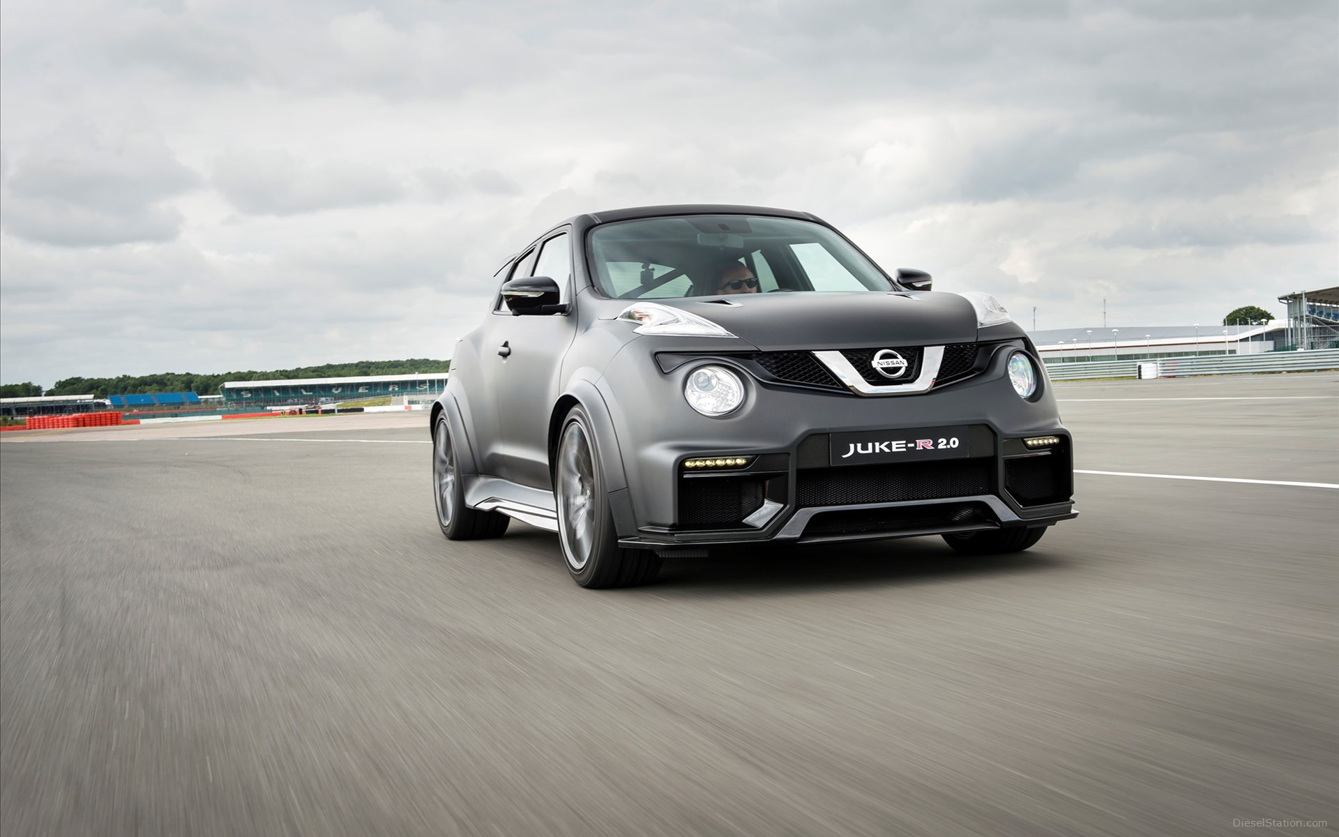 Nissan Juke R 2.0 Concept 2015