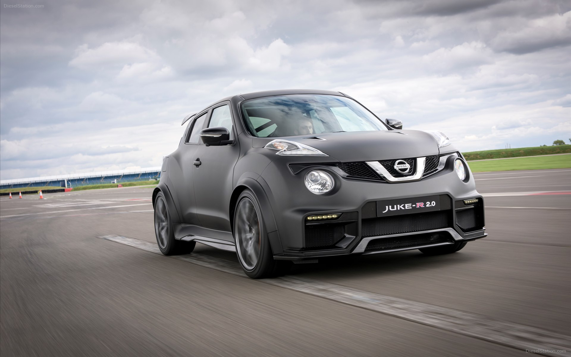 Nissan Juke R 2.0 Concept 2015