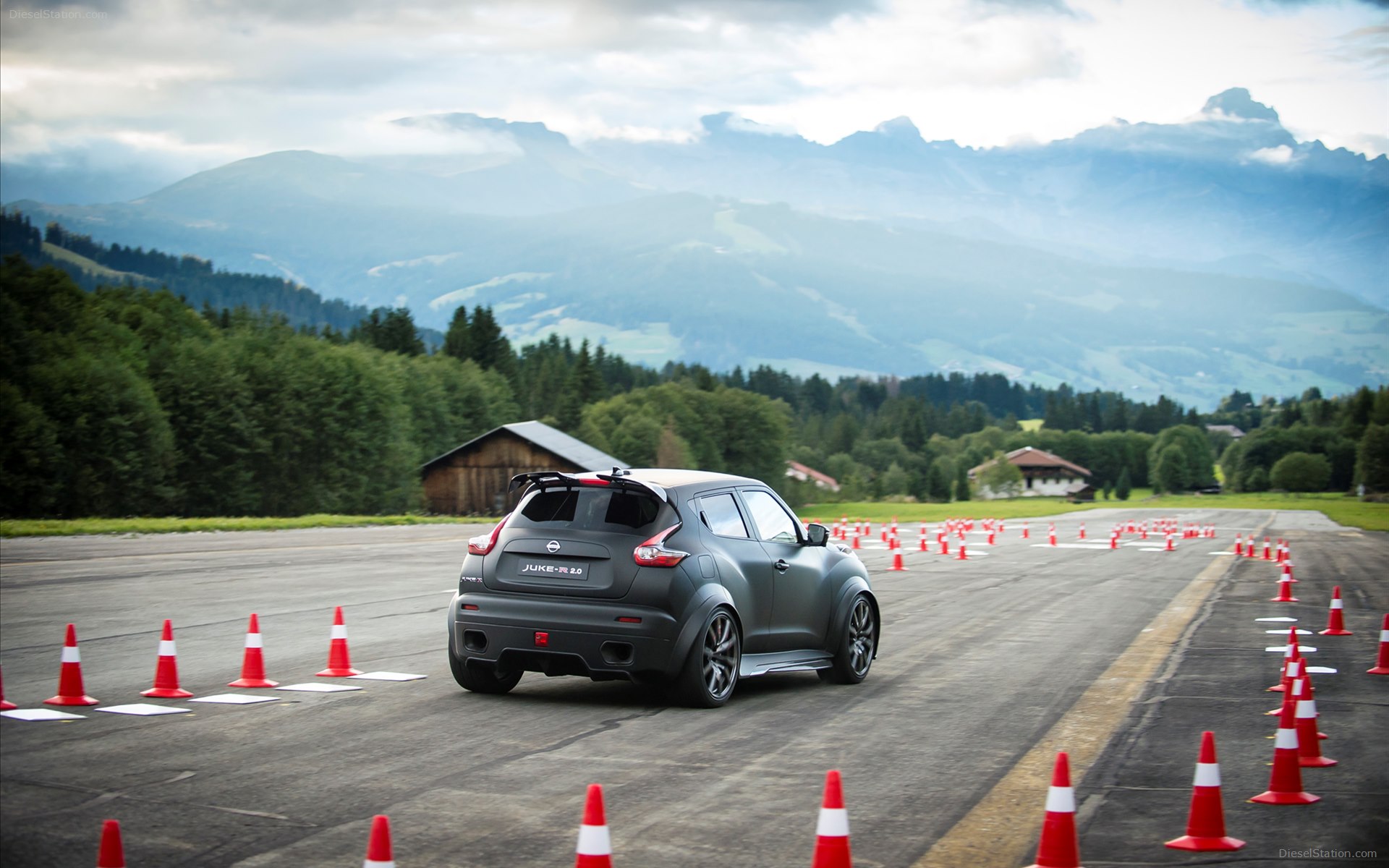 Nissan Juke R 2.0 Concept 2015