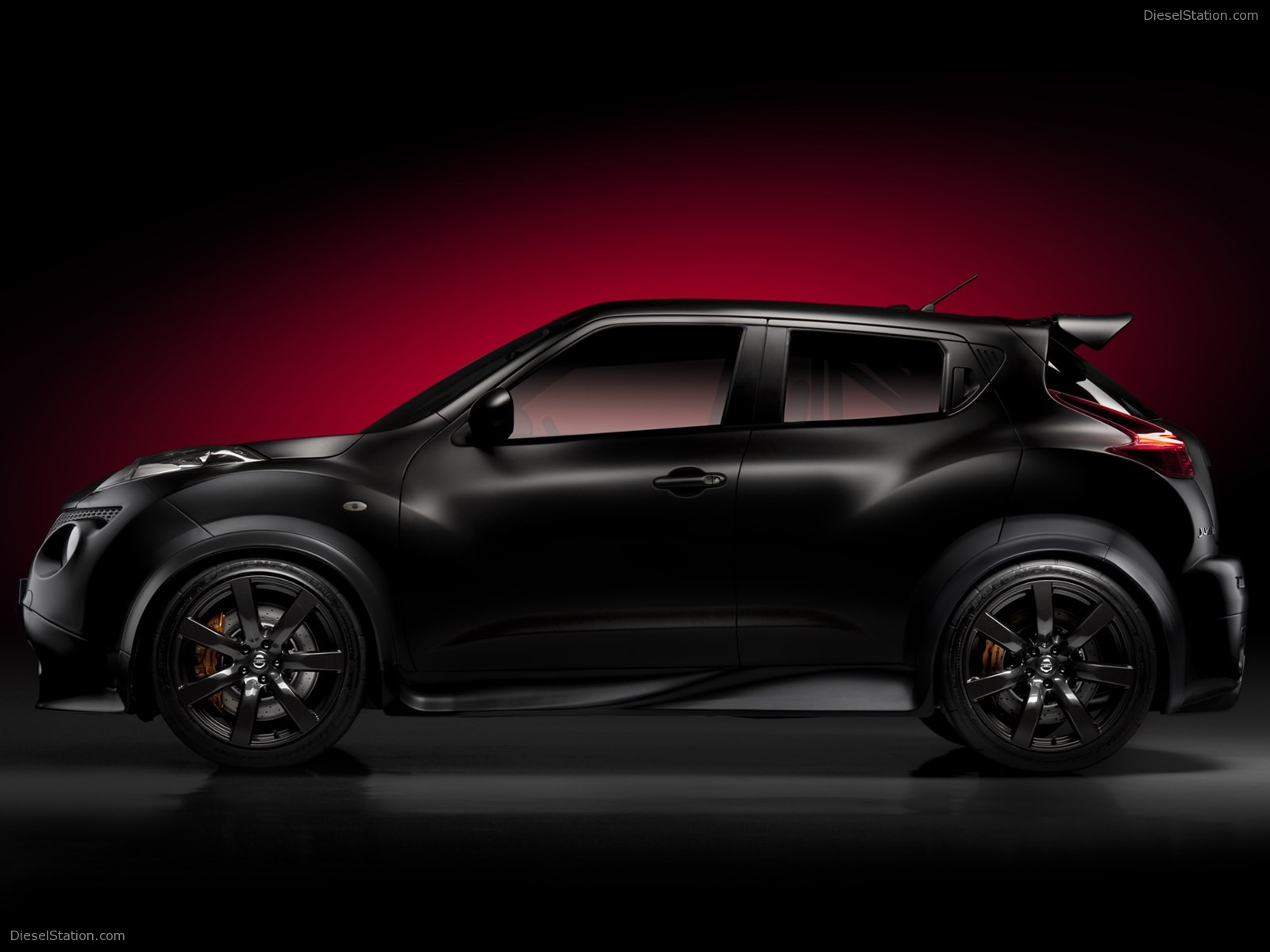 Nissan Juke-R 2012