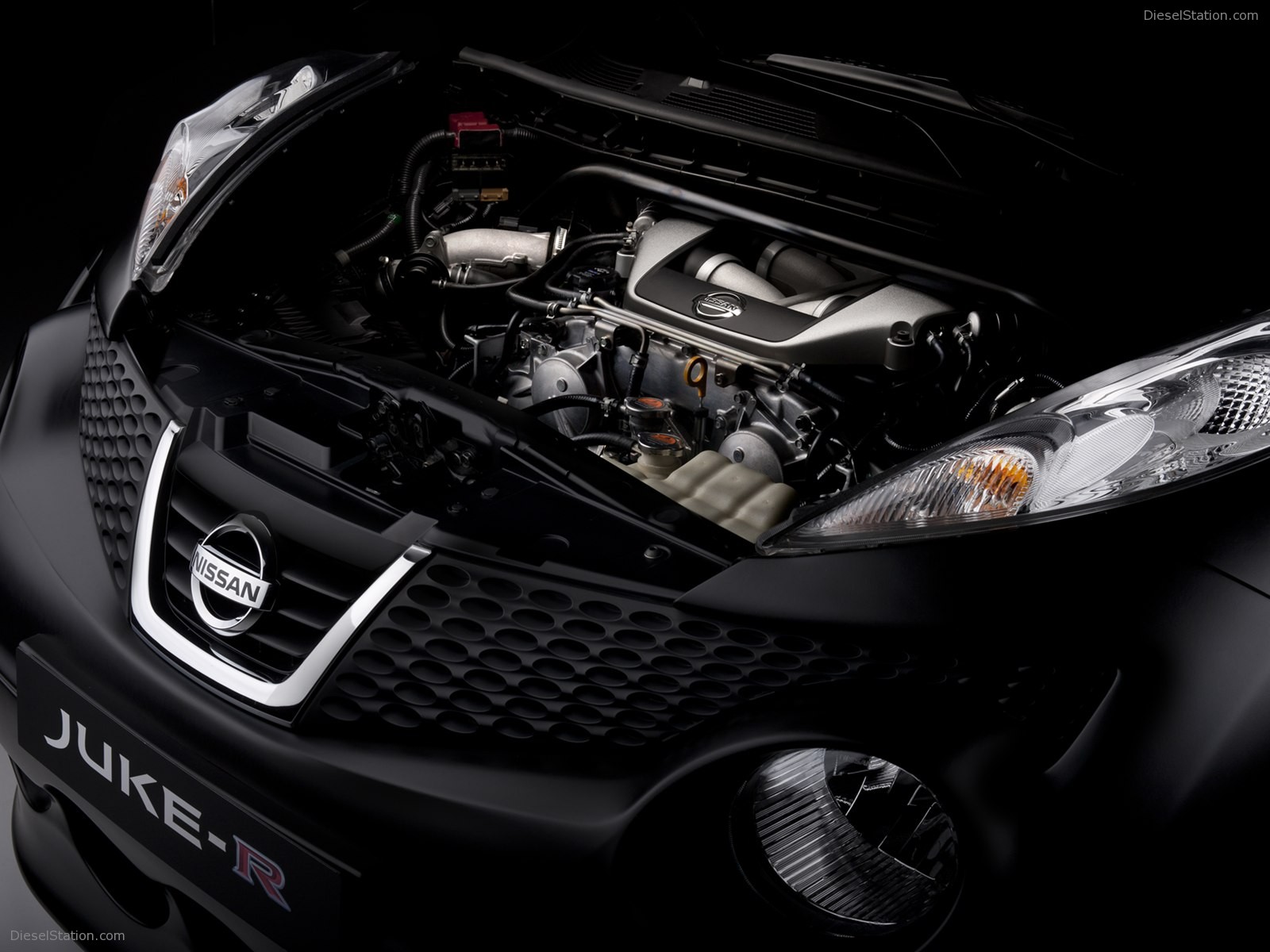 Nissan Juke-R 2012