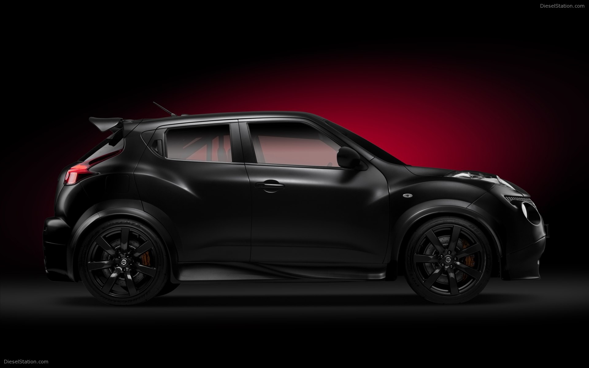 Nissan Juke-R 2012