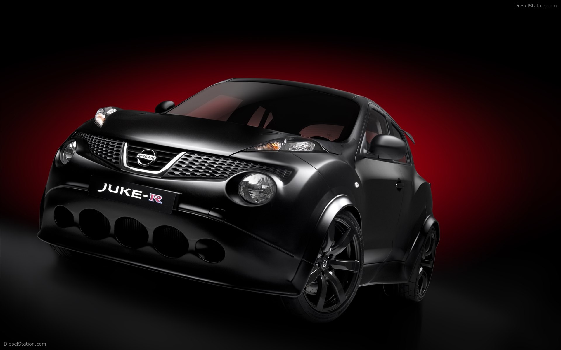 Nissan Juke-R 2012
