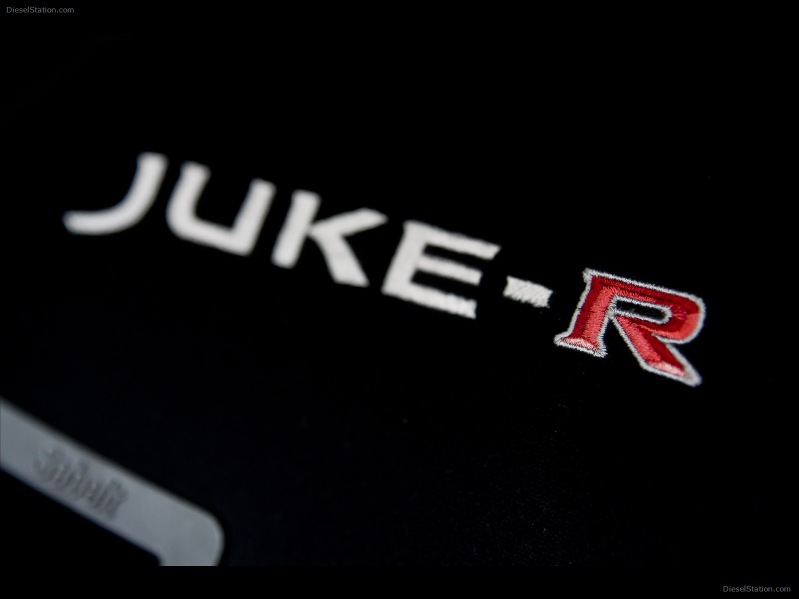 Nissan Juke-R 2013