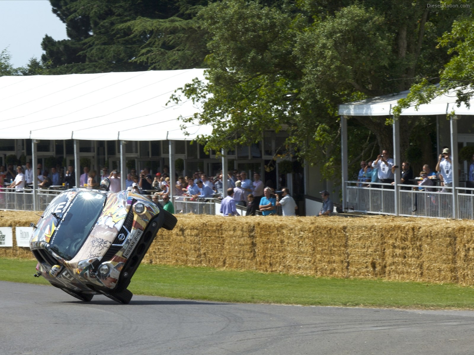 Nissan Juke at the Goodwood Festival of Speed 2011 Nissan Juke at the Goodwood Festival of Speed 2011