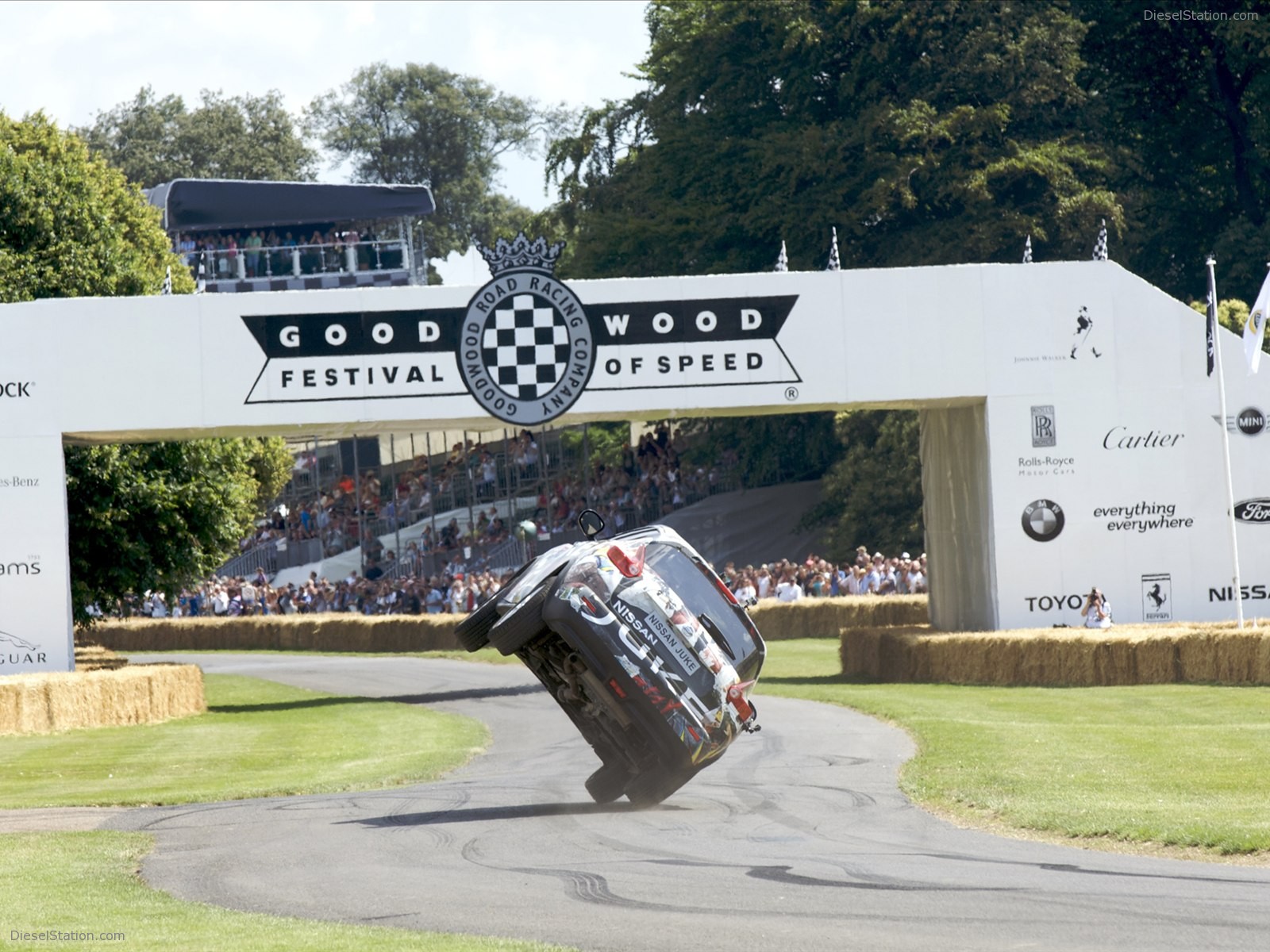 Nissan Juke at the Goodwood Festival of Speed 2011 Nissan Juke at the Goodwood Festival of Speed 2011