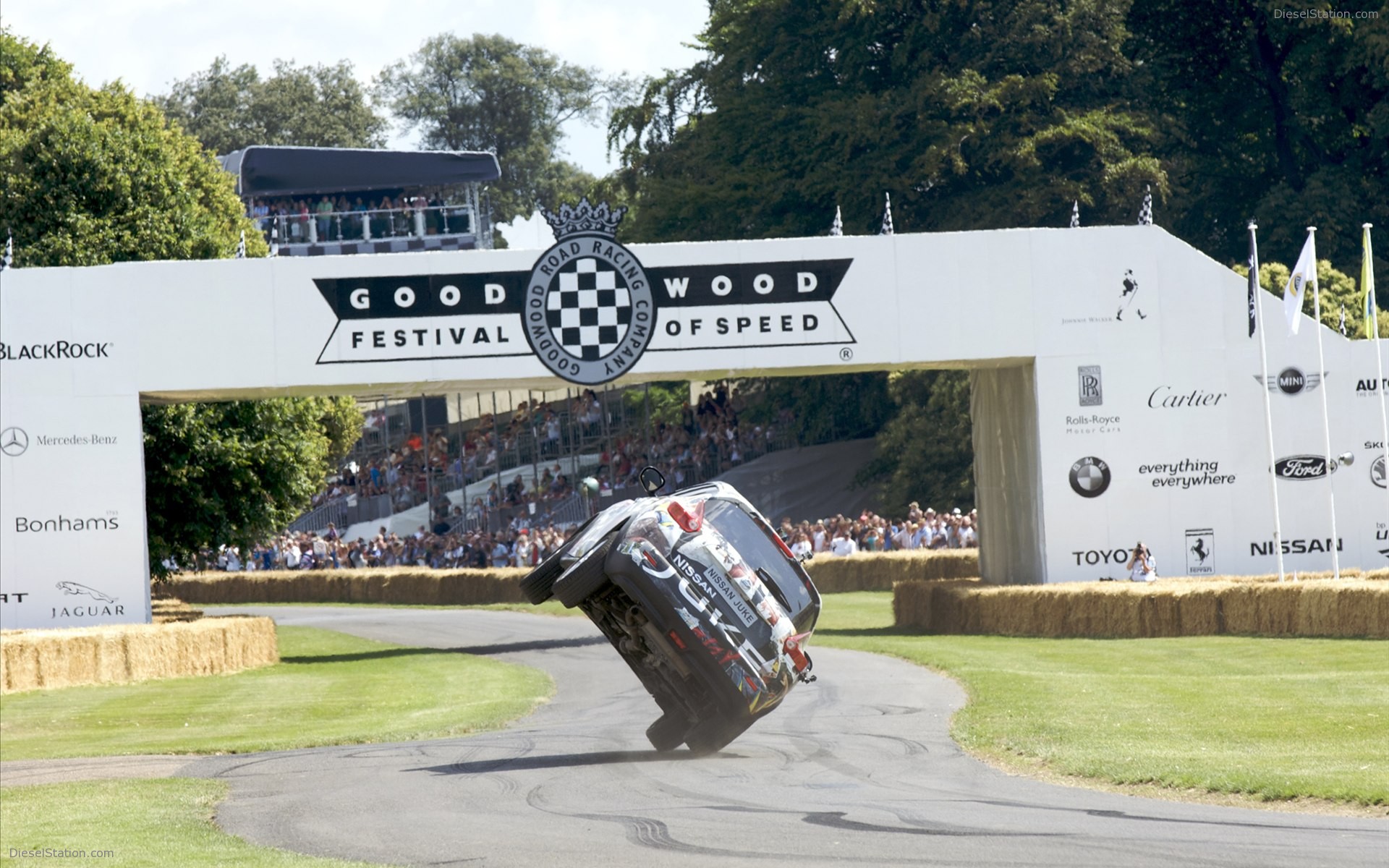 Nissan Juke at the Goodwood Festival of Speed 2011 Nissan Juke at the Goodwood Festival of Speed 2011