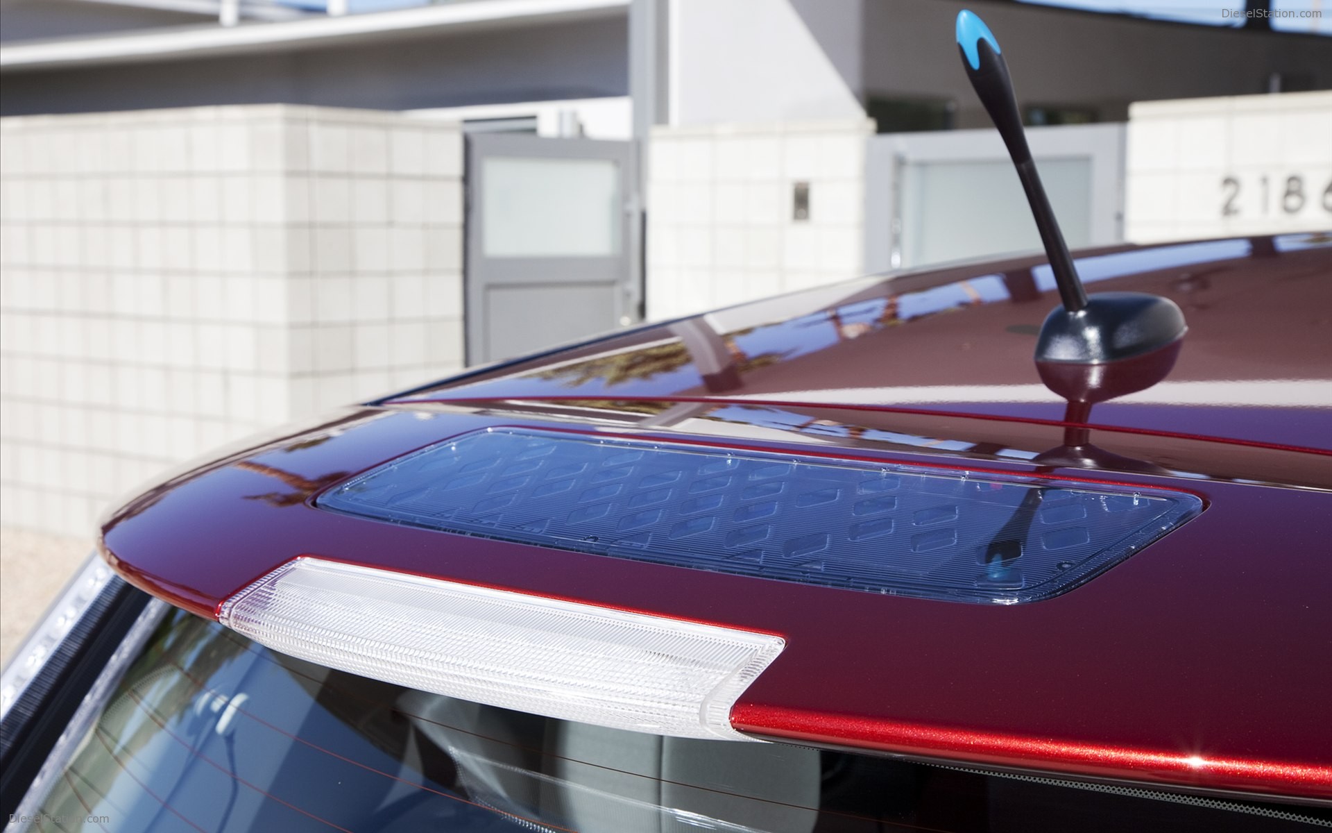 Nissan LEAF 2012