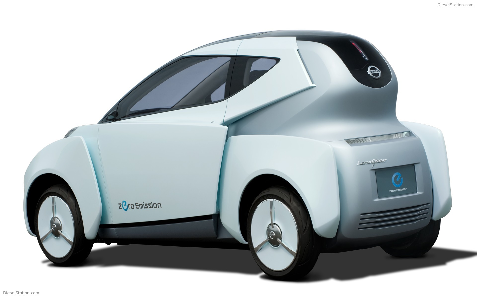 Nissan Land Glider Concept