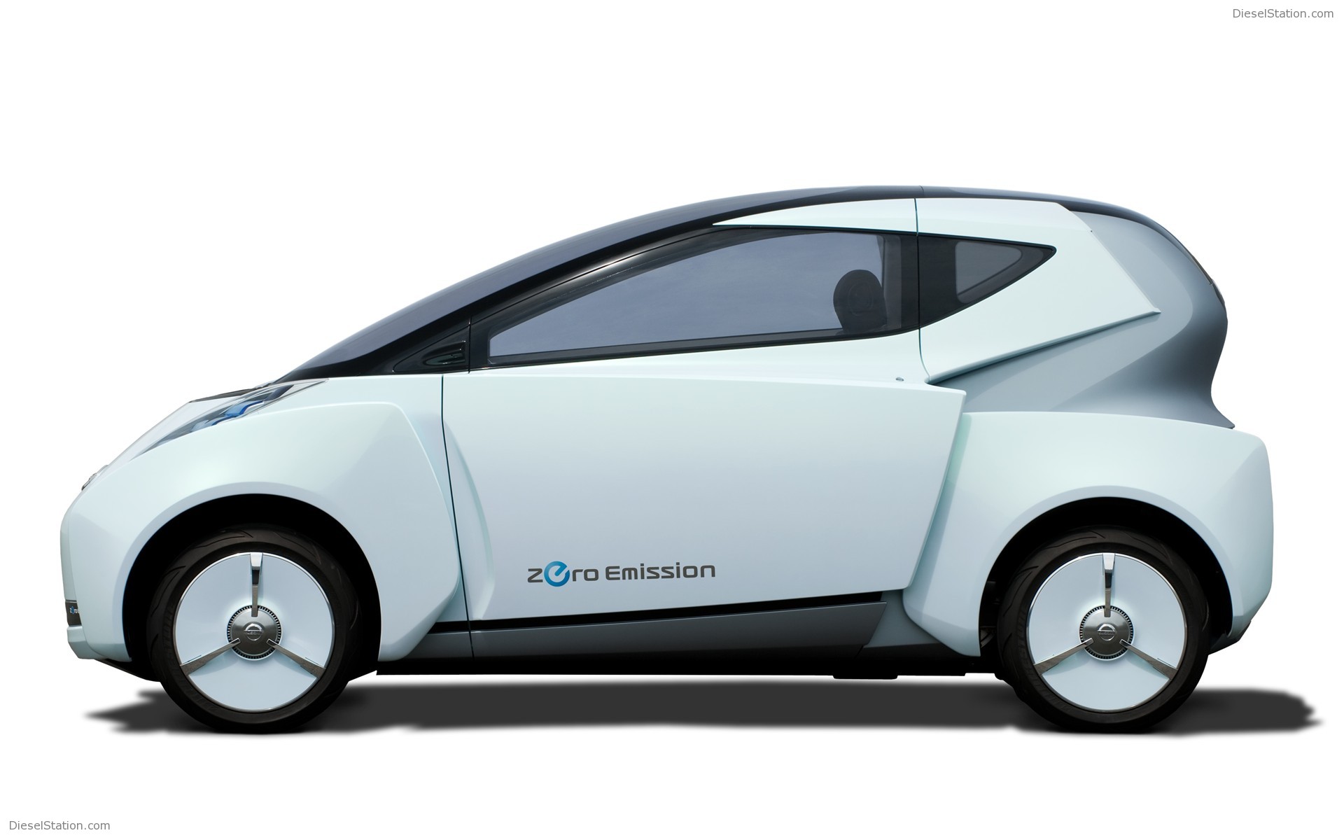 Nissan Land Glider Concept