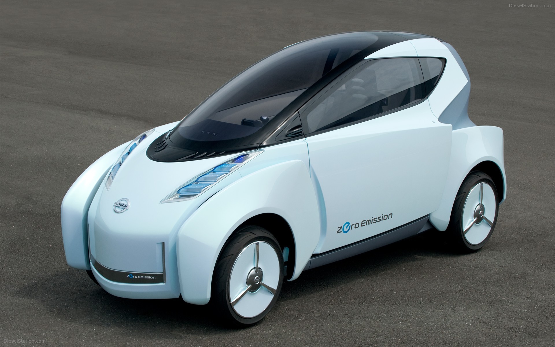 Nissan Land Glider Concept